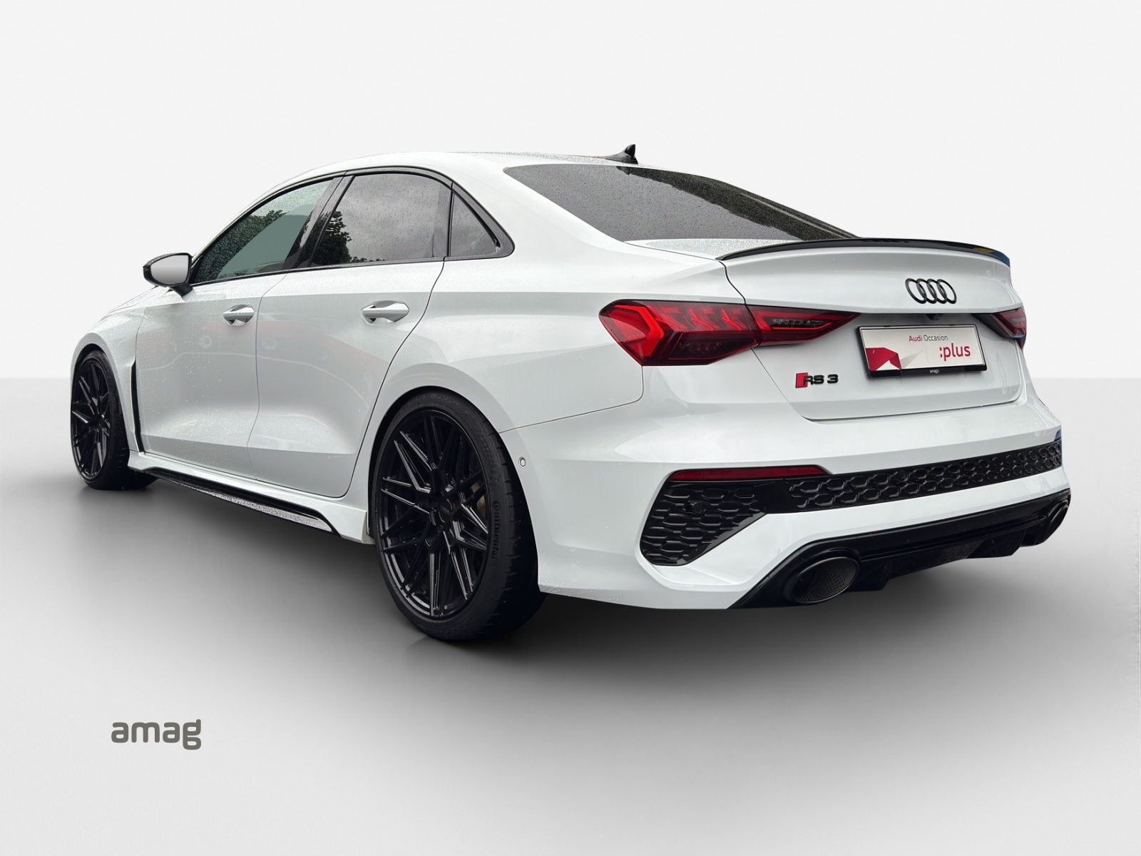 AUDI RS3 Limousine 2.5 TSI quattro S-tronic-image-2