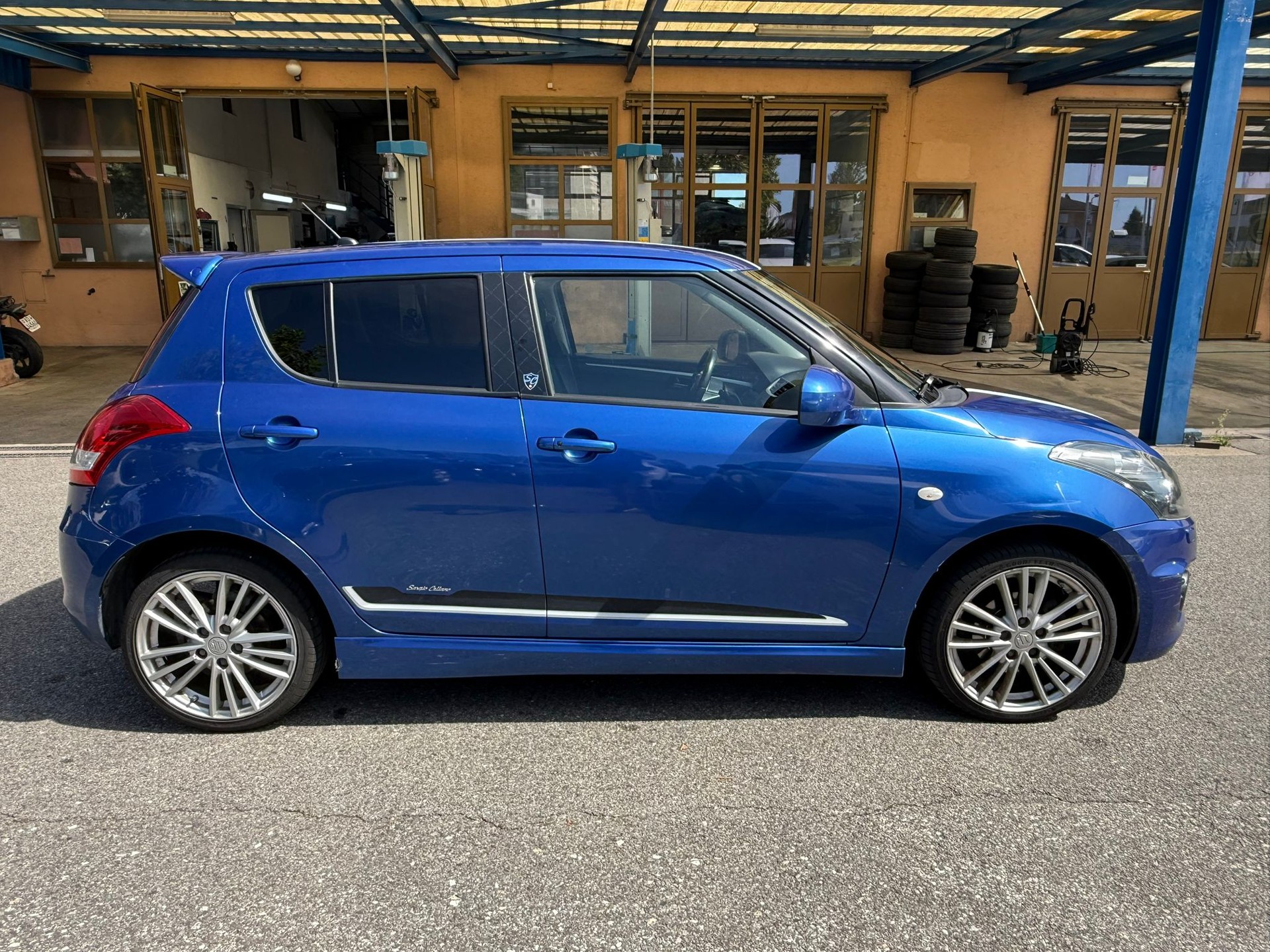 SUZUKI Swift 1.6i 16V Sport Sergio Cellano-image-6