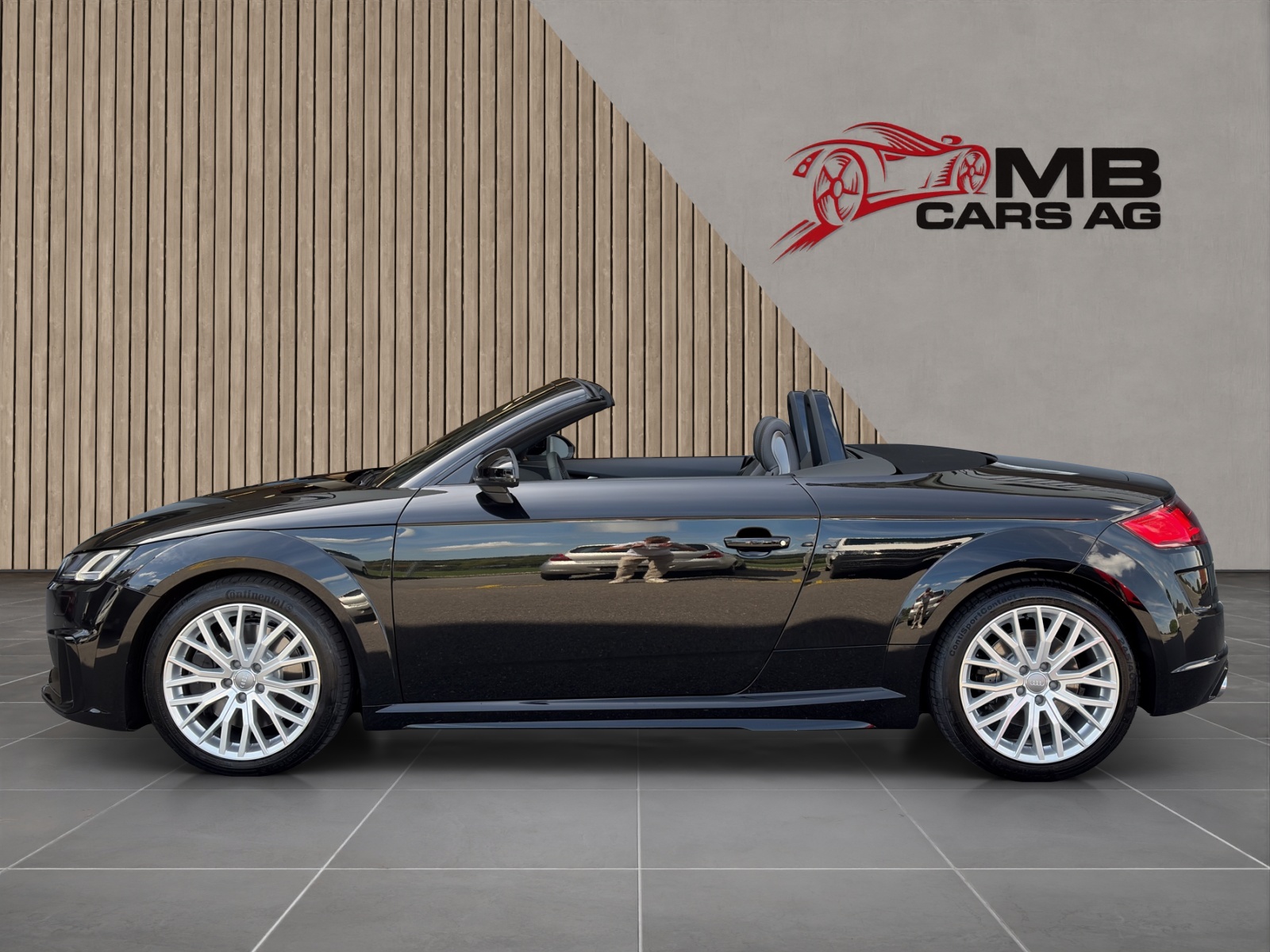 AUDI TT Roadster TTS S-tronic quattro / Neuwagen erst 200km!!-image-1