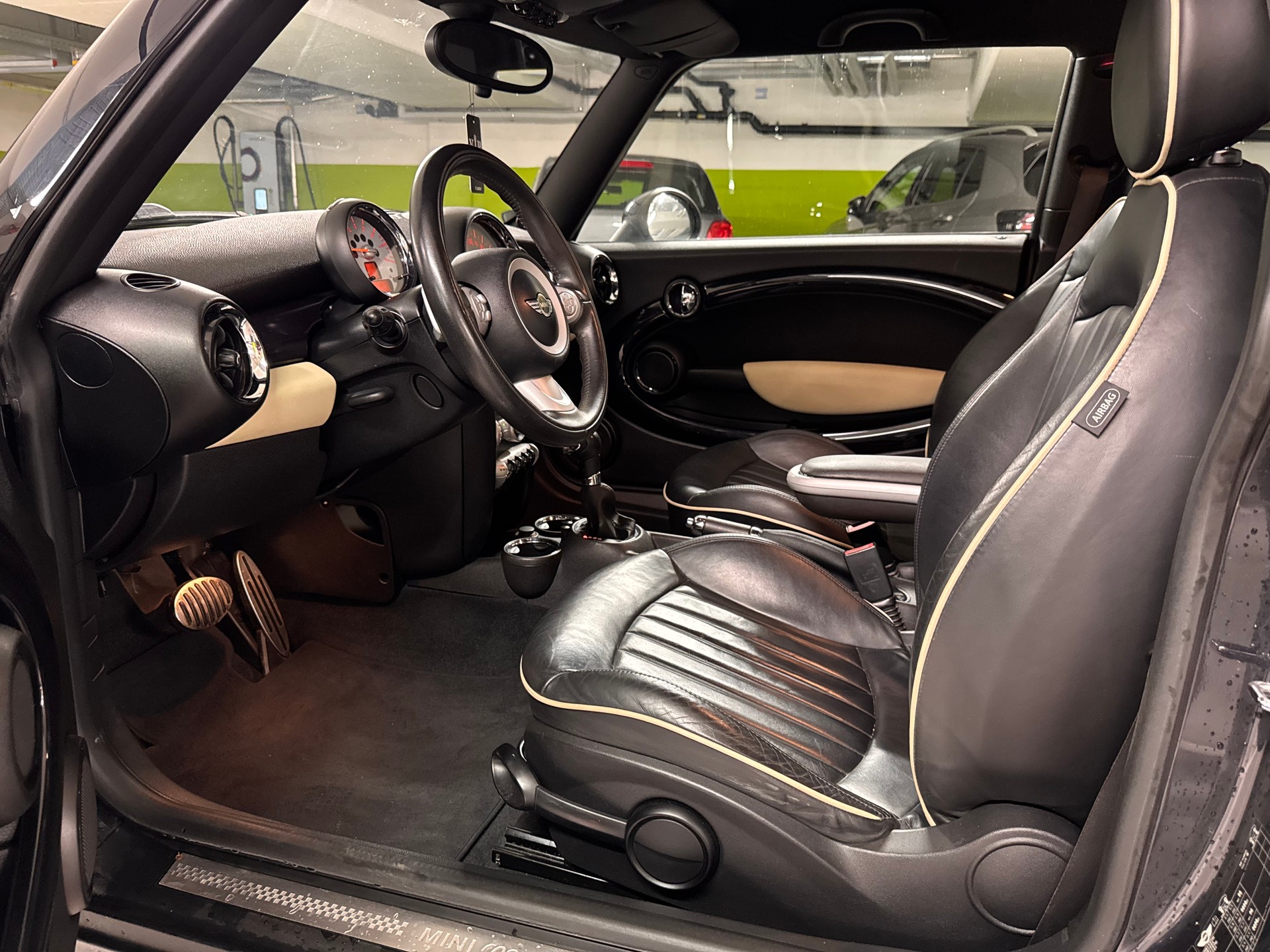 MINI Cooper S Steptronic-image-9