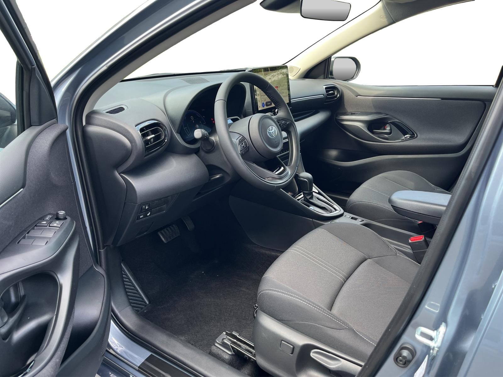 TOYOTA Yaris 1.5 VVT-i HSD Trend-image-5
