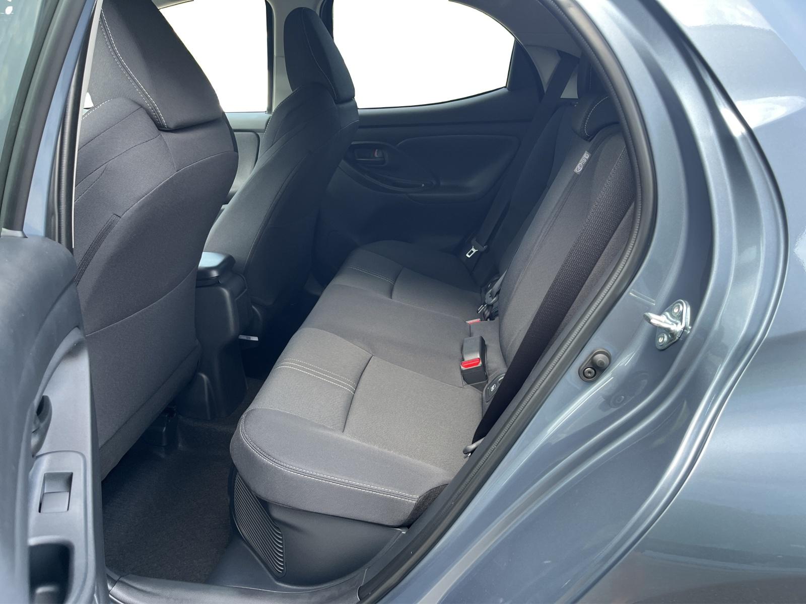TOYOTA Yaris 1.5 VVT-i HSD Trend-image-10