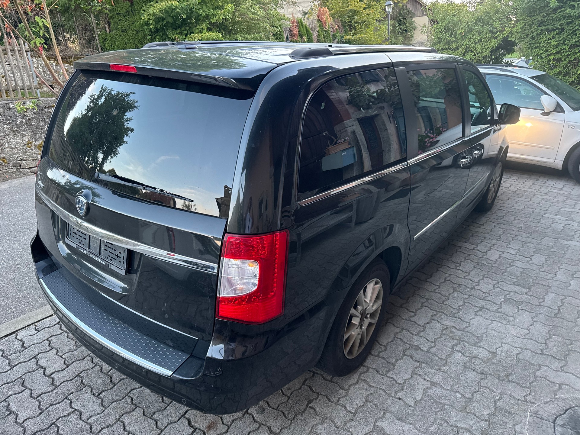 LANCIA Voyager 2.8D Platinum Automatic-image-6