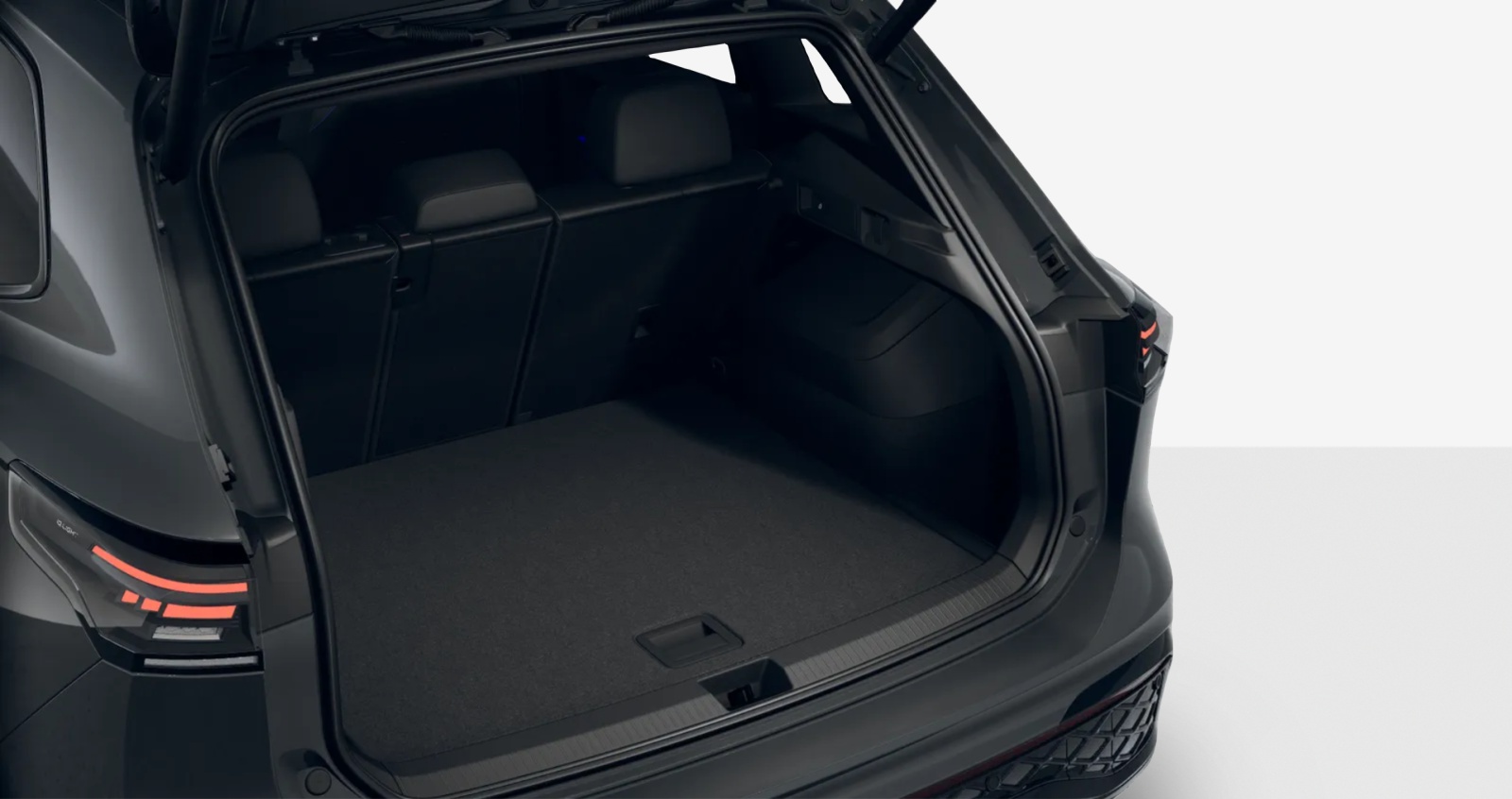 VW Tiguan 2.0 TSI DSG R-Line 4Motion-image-8