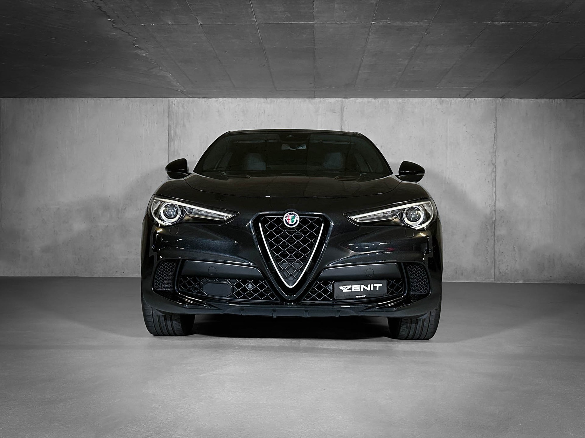 ALFA ROMEO Stelvio 2.9 V6 Quadrifoglio Q4 Automatic-image-2