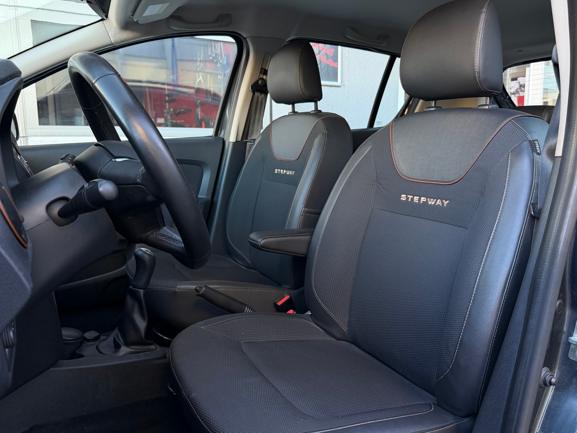 DACIA Sandero Tce 90 Stepway Unlimited*Frisch ab MFK&Service*Rückfahrkamera*Allwetterreifen*Top Gepflegtes CH-FHZ*-image-12