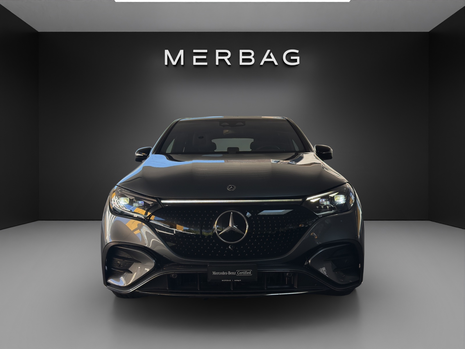 MERCEDES-BENZ EQE SUV 350 4 Matic Executive Edition-image-1