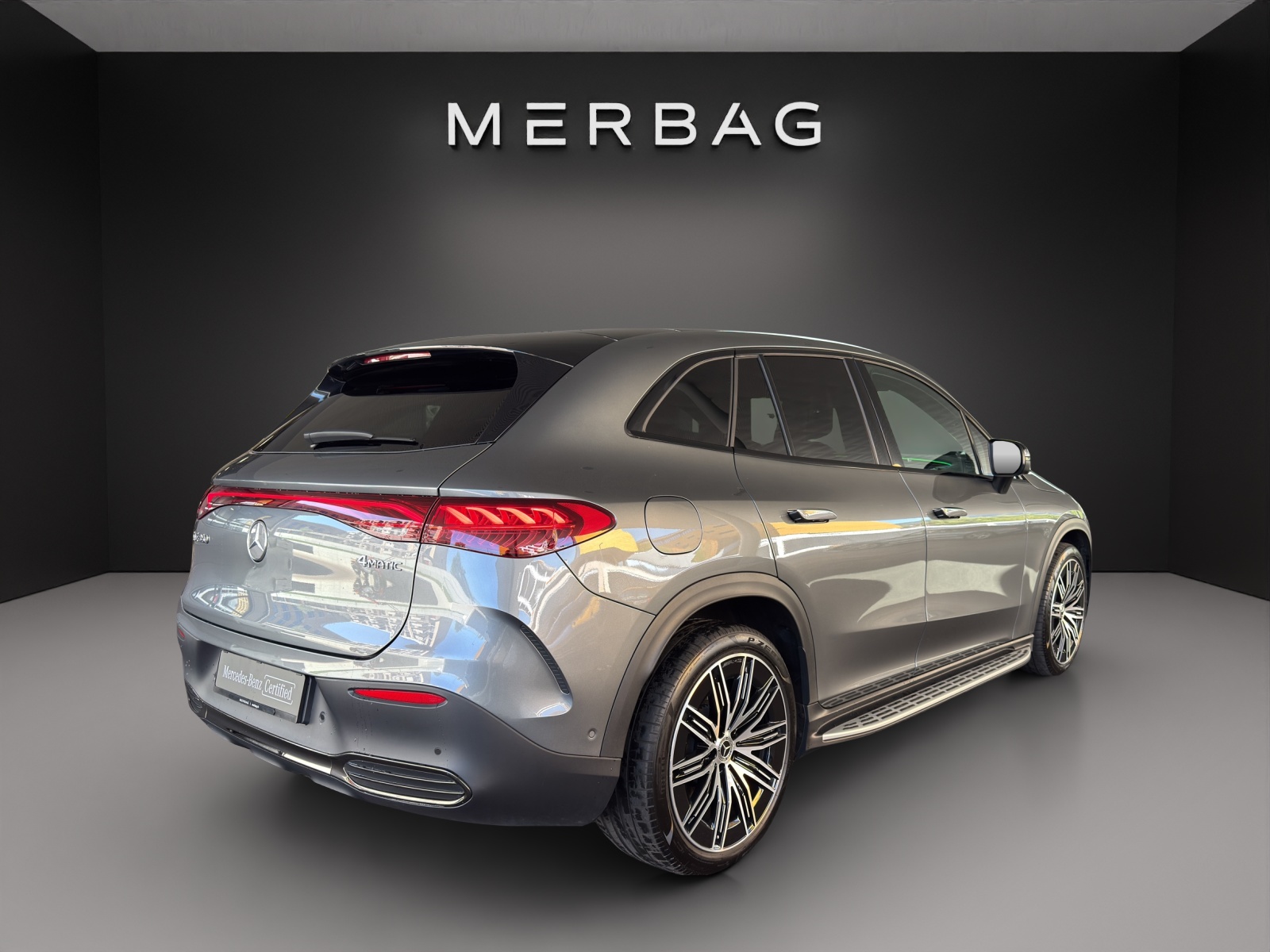 MERCEDES-BENZ EQE SUV 350 4 Matic Executive Edition-image-5