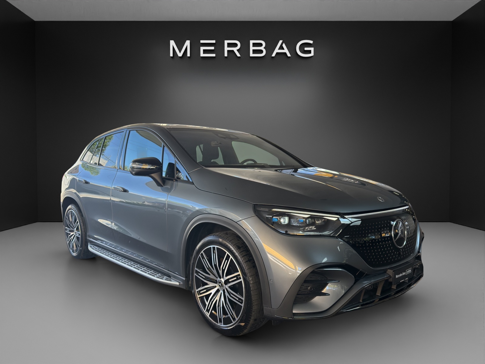 MERCEDES-BENZ EQE SUV 350 4 Matic Executive Edition-image-0