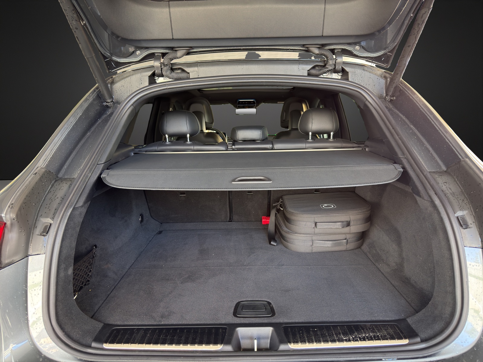MERCEDES-BENZ EQE SUV 350 4 Matic Executive Edition-image-13