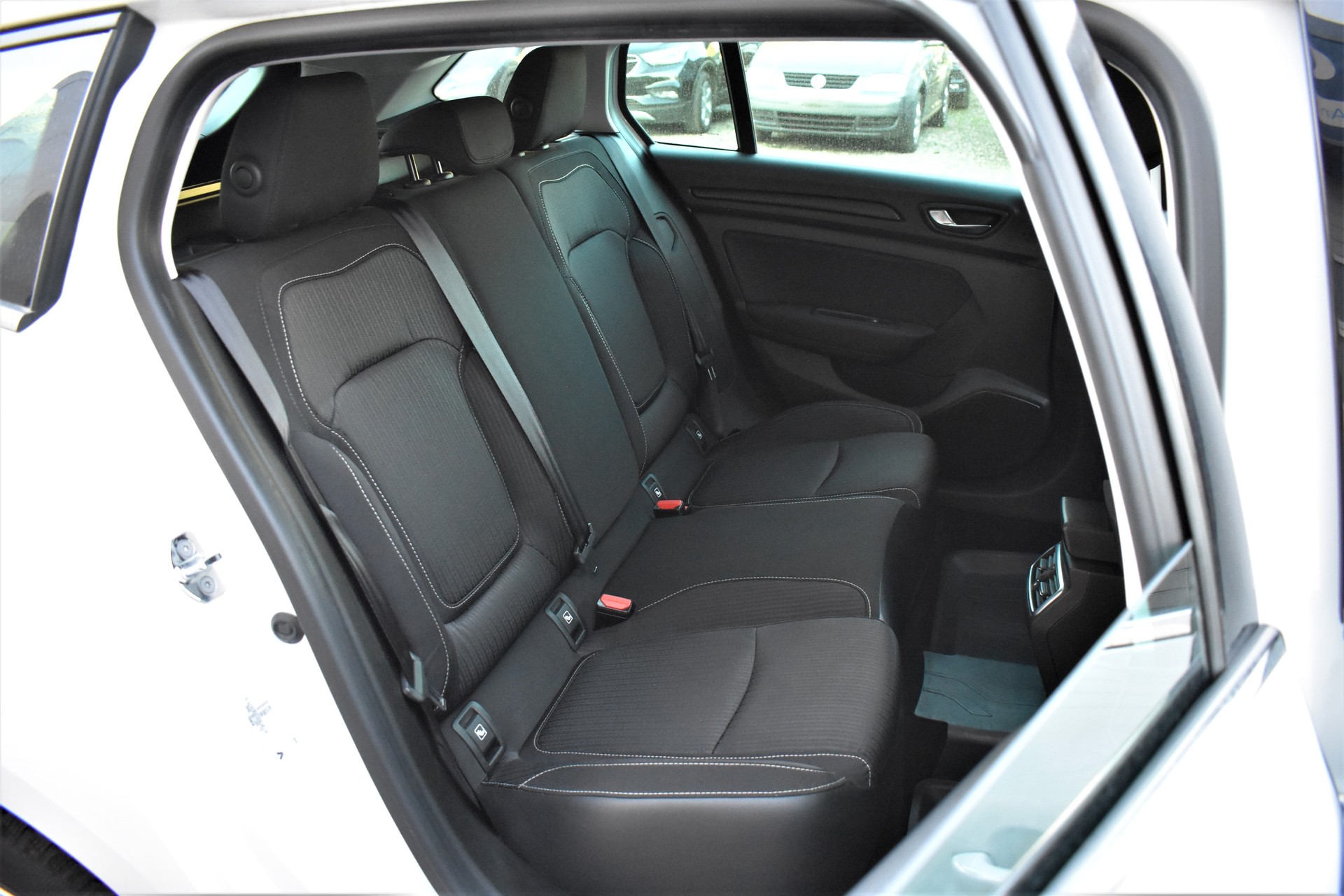 RENAULT Mégane Grandtour 1.5 dCi Business EDC ✅CH-Fahrzeug & Service und MFK FRISCH✅-image-12