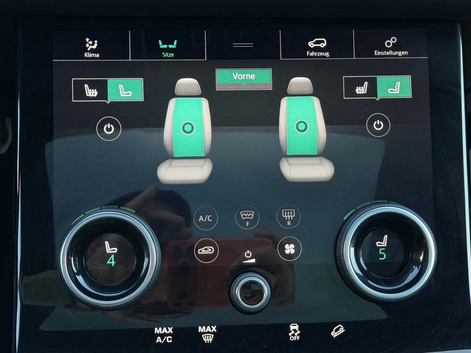 LAND ROVER Range Rover Velar R-Dynamic P 380 HSE Automatic-image-24