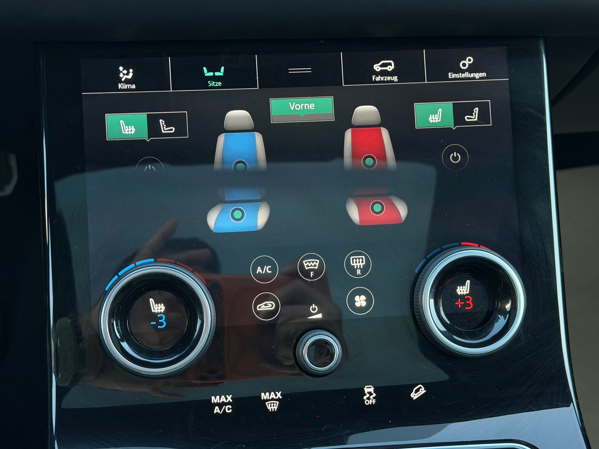 LAND ROVER Range Rover Velar R-Dynamic P 380 HSE Automatic-image-23