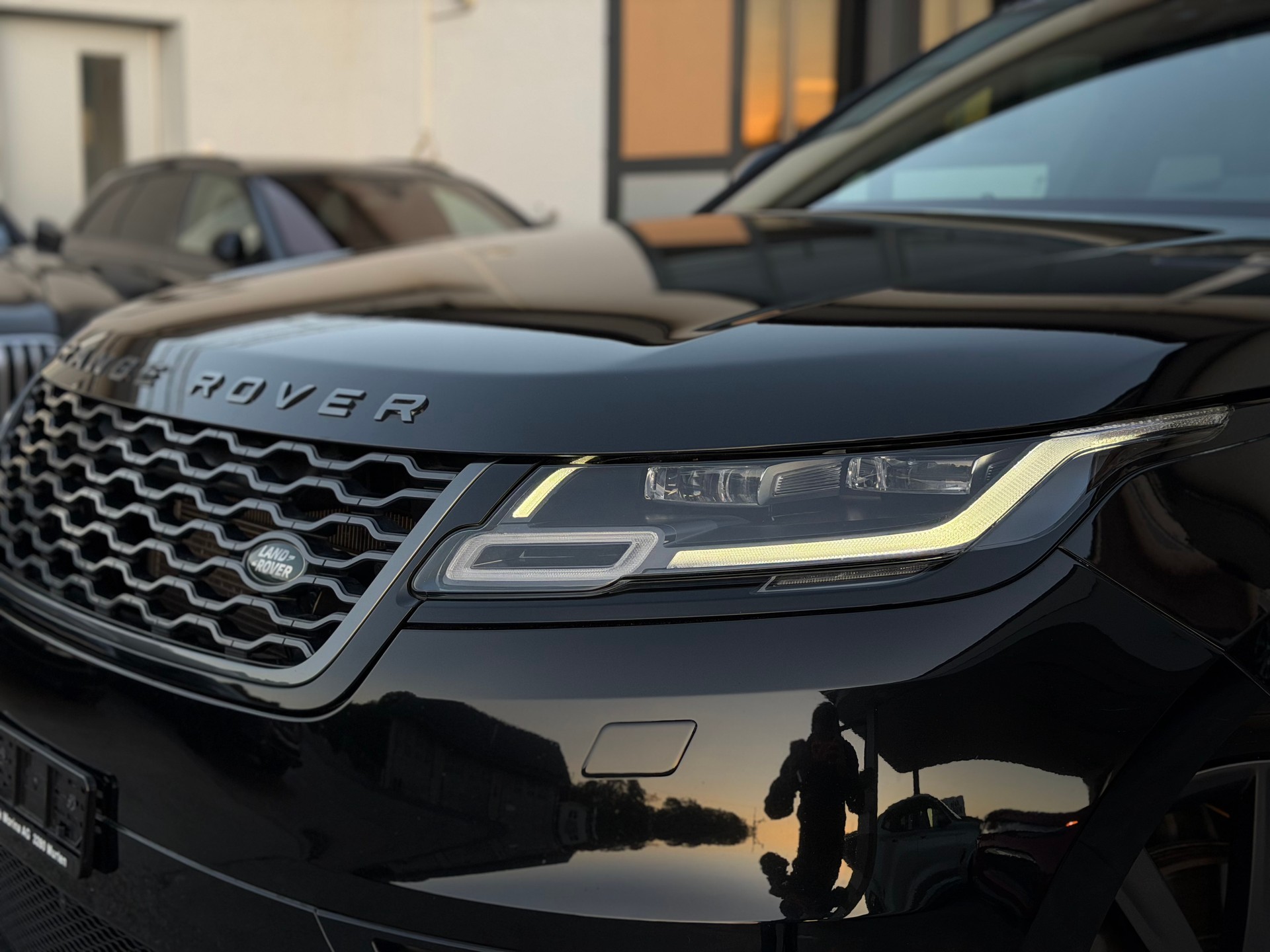 LAND ROVER Range Rover Velar R-Dynamic P 380 HSE Automatic-image-8