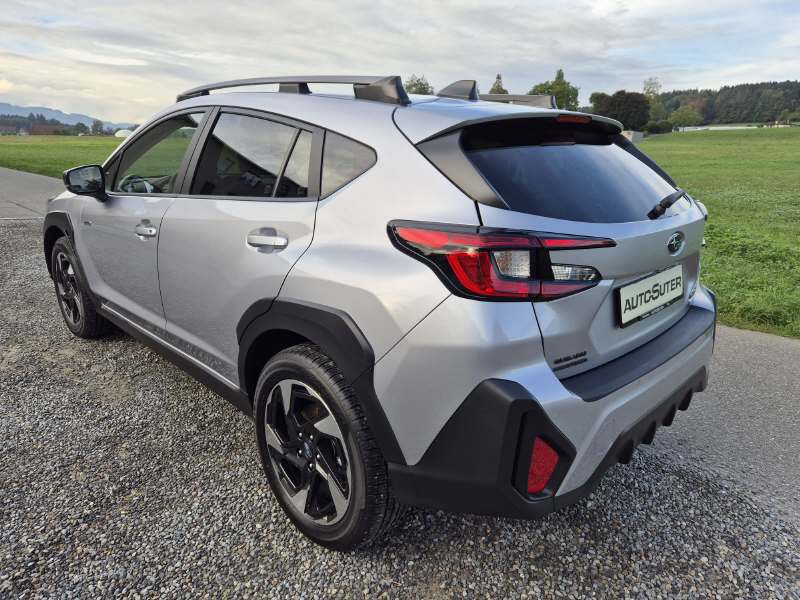 SUBARU Crosstrek 2.0i e-Boxer Luxury-image-4