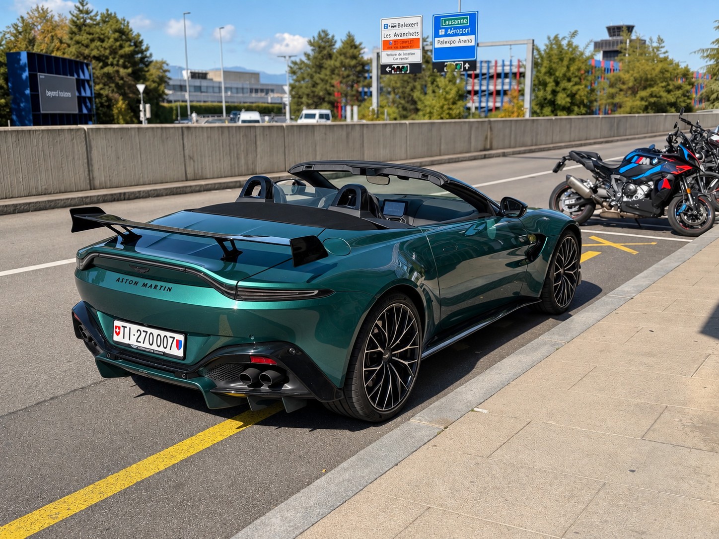 ASTON MARTIN 4.0 V8 Bi-Turbo F1-image-7