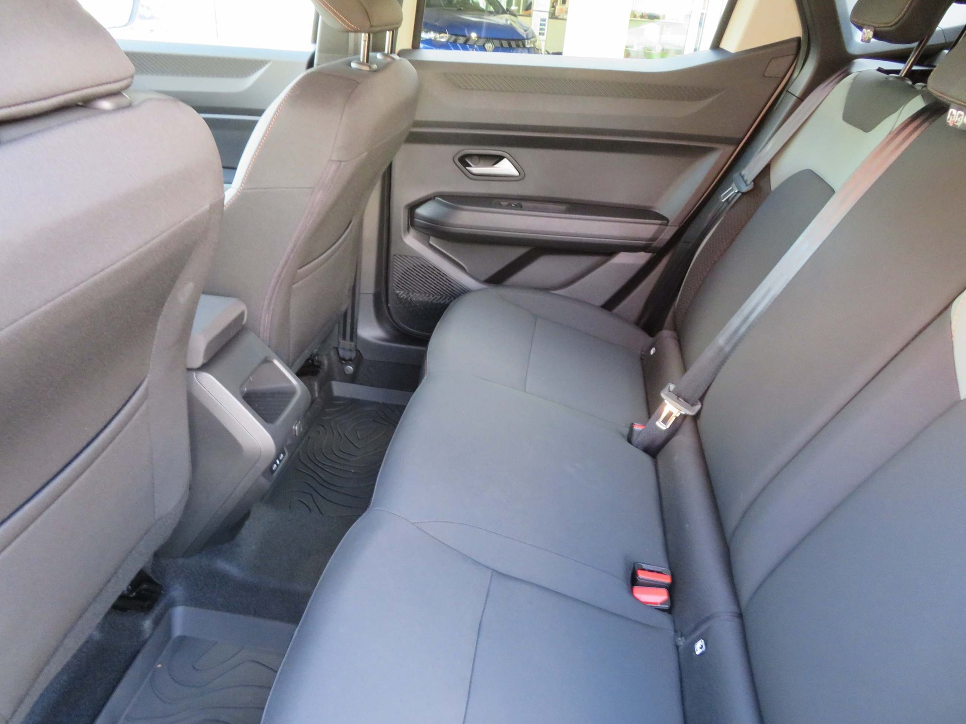 DACIA Duster 1.6 Hybrid Extreme-image-10