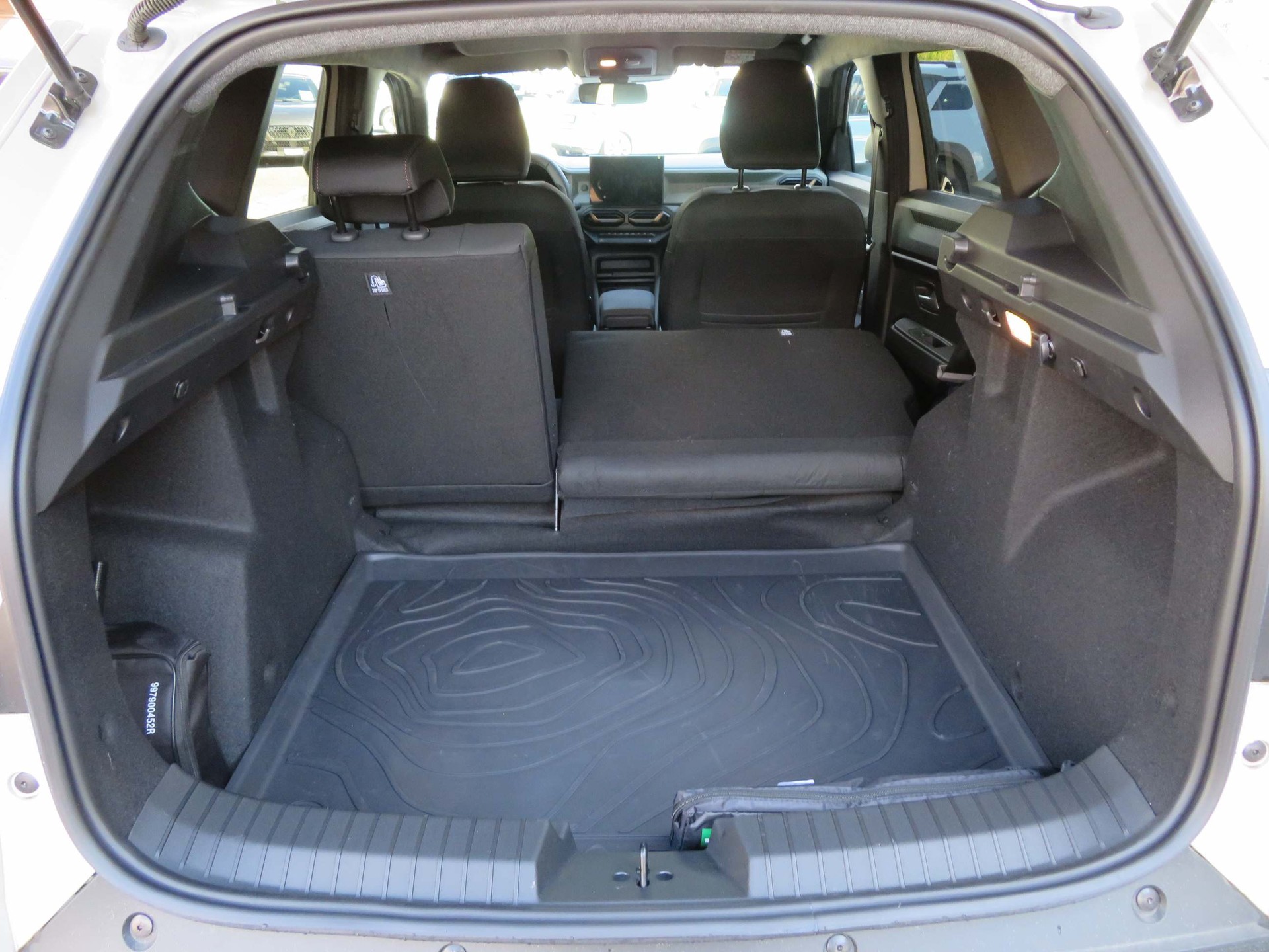 DACIA Duster 1.6 Hybrid Extreme-image-13