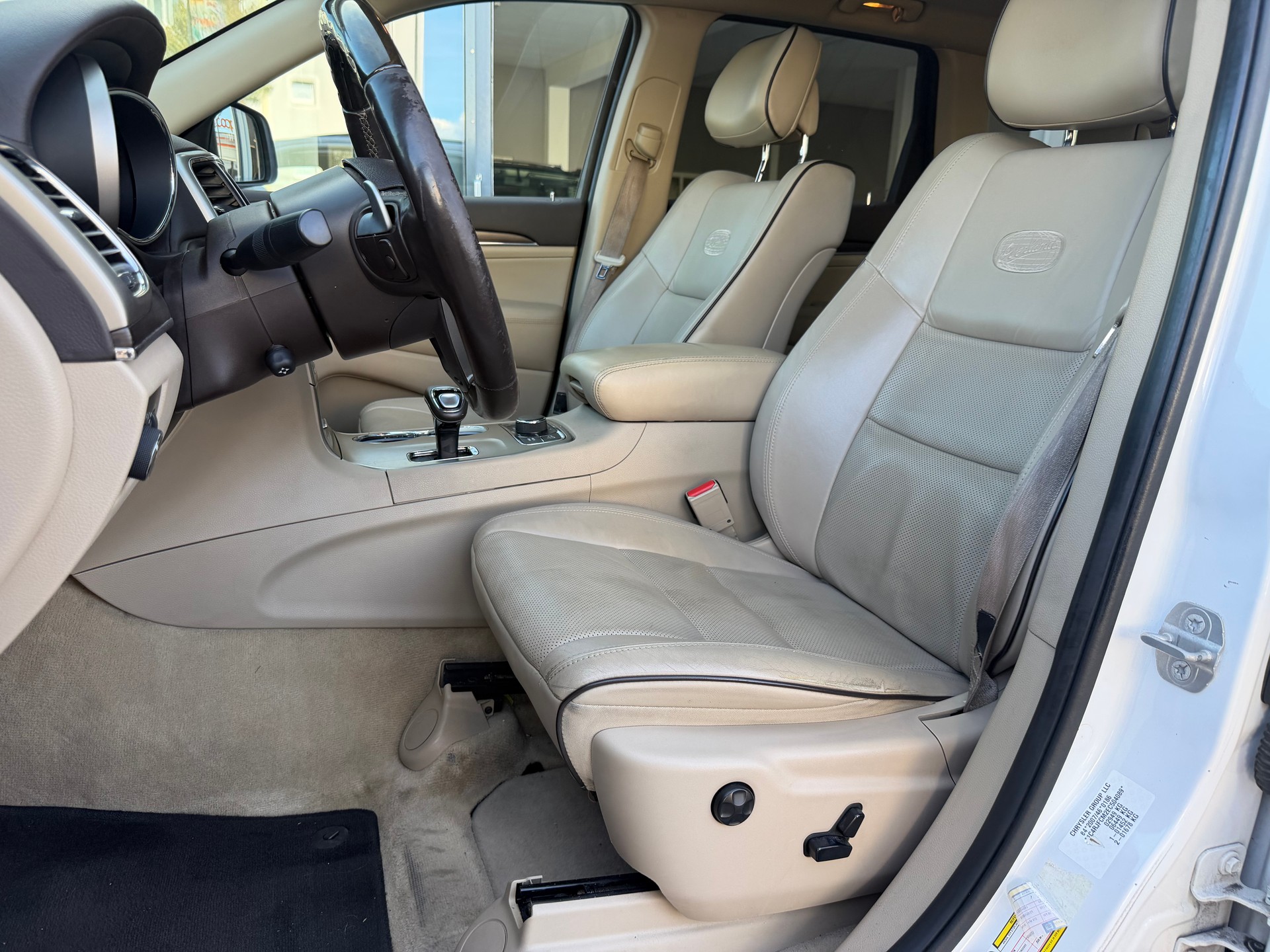 JEEP Grand Cherokee 3.0 CRD Limited Automatic-image-12