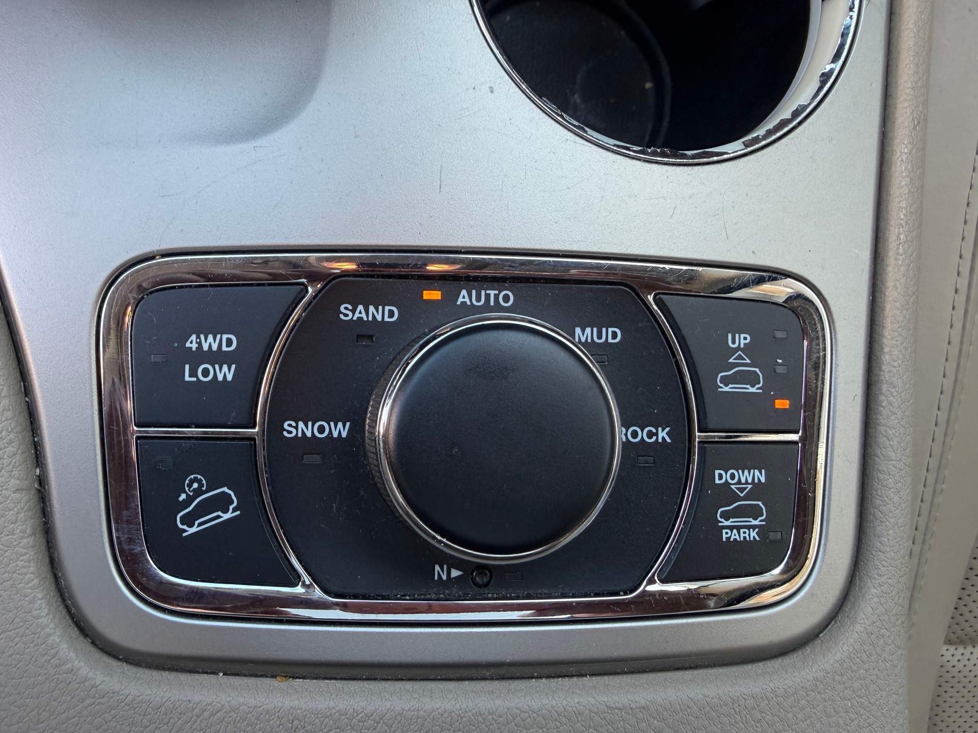 JEEP Grand Cherokee 3.0 CRD Limited Automatic-image-15