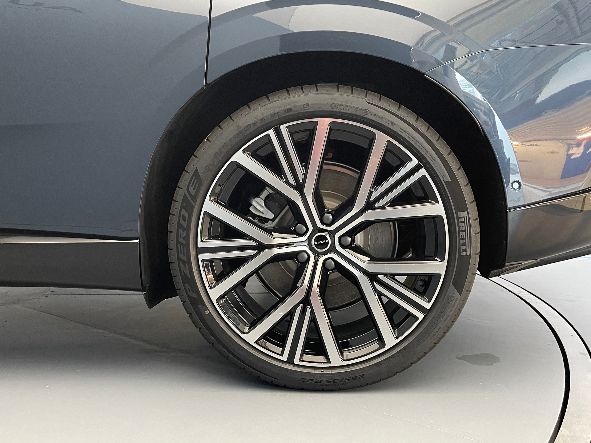 VOLVO ES90 Ultra-image-6