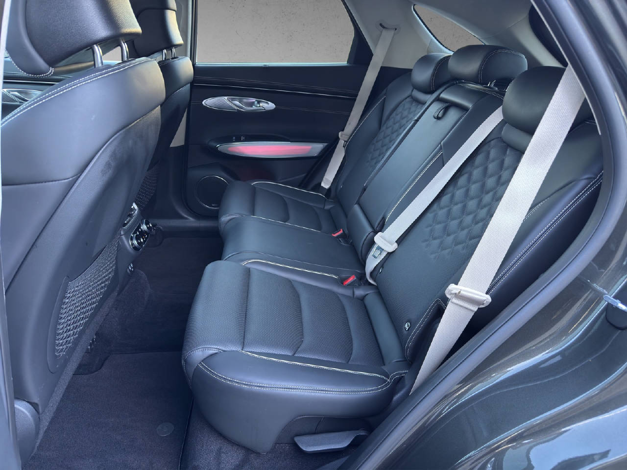 GENESIS GV70 Dual Motor Sport AWD-image-10