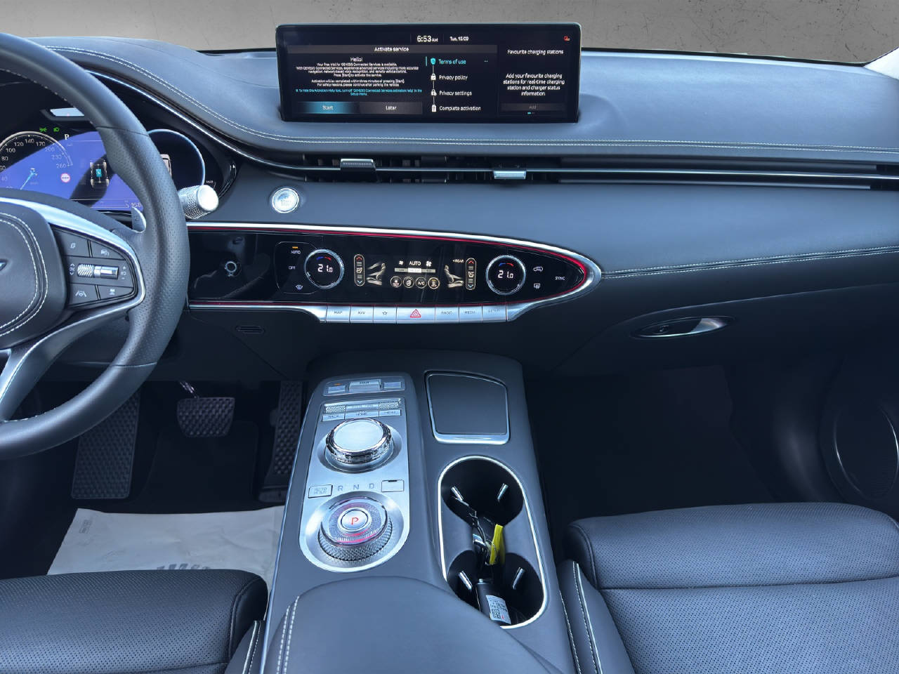 GENESIS GV70 Dual Motor Sport AWD-image-7