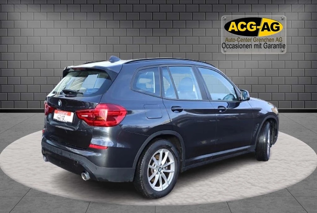 BMW X3 xDrive 20d Individual Steptronic ** Navigation **** Xenon ** Tempomat **-image-5