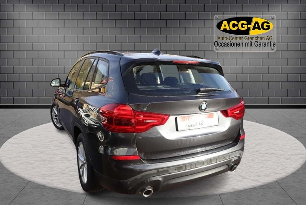 BMW X3 xDrive 20d Individual Steptronic ** Navigation **** Xenon ** Tempomat **-image-3