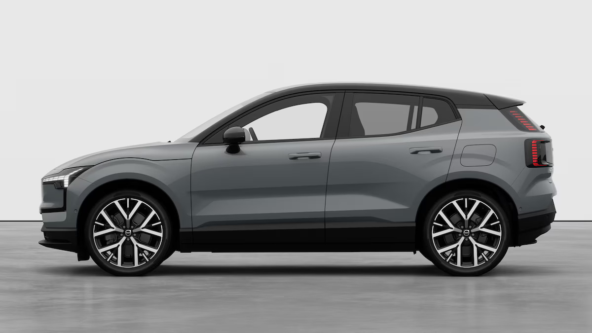 VOLVO EX30 E60 Twin Ultra Performance AWD-image-4