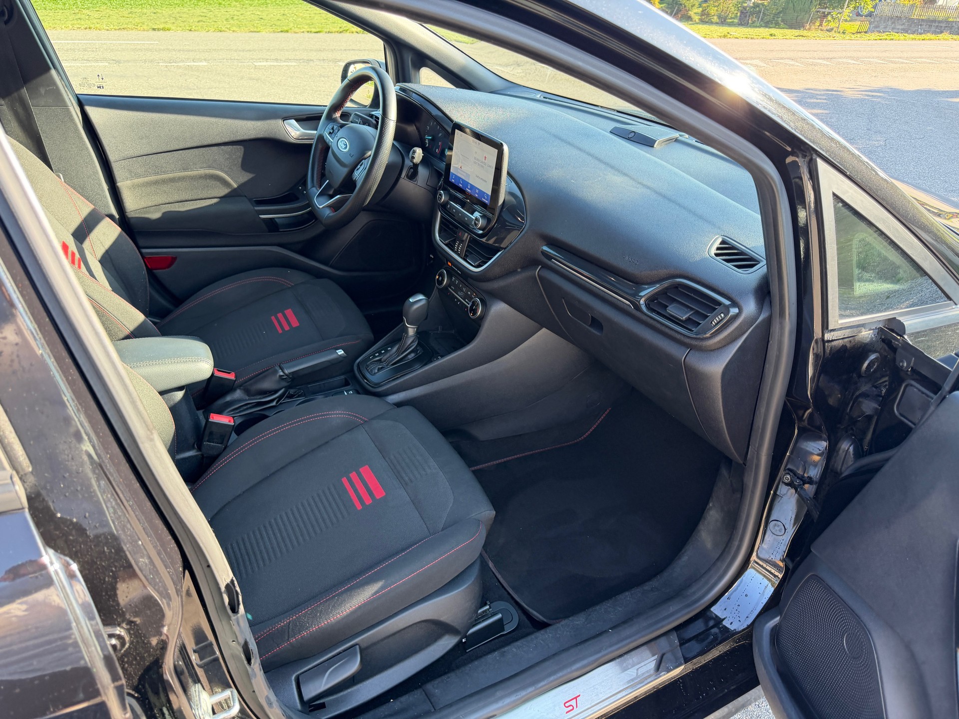 FORD Fiesta 1.0 SCTi MHEV ST Line X Automat-image-10