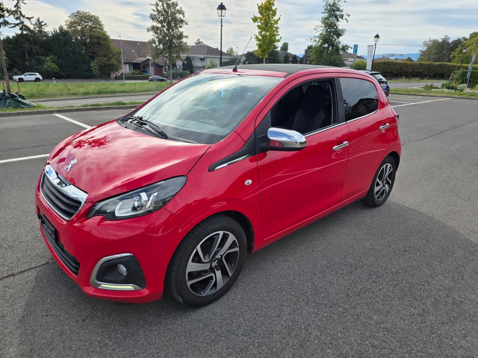 PEUGEOT 108 1.0 VTi ETG Active-image-1
