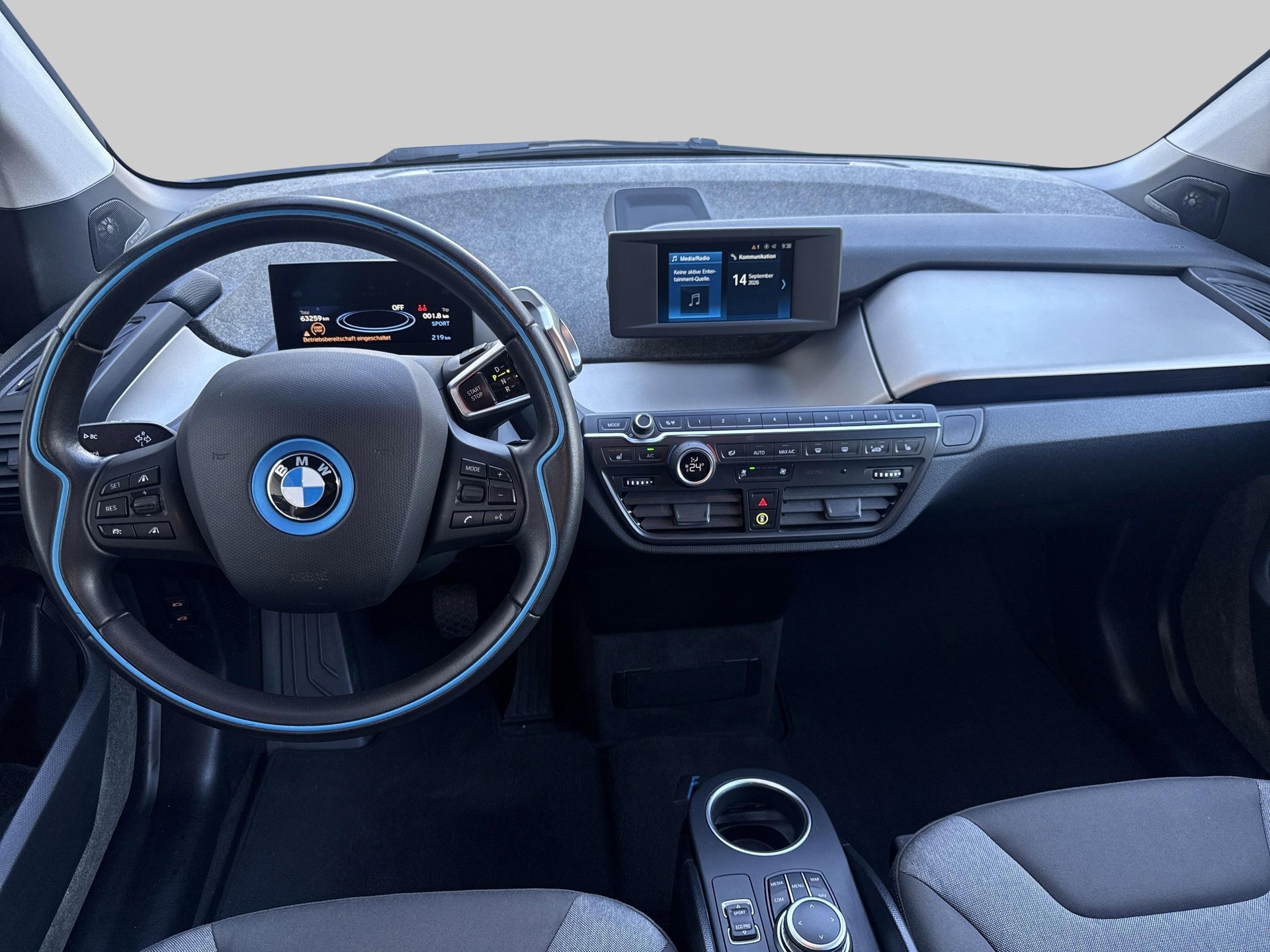 BMW i3s (120Ah)-image-9