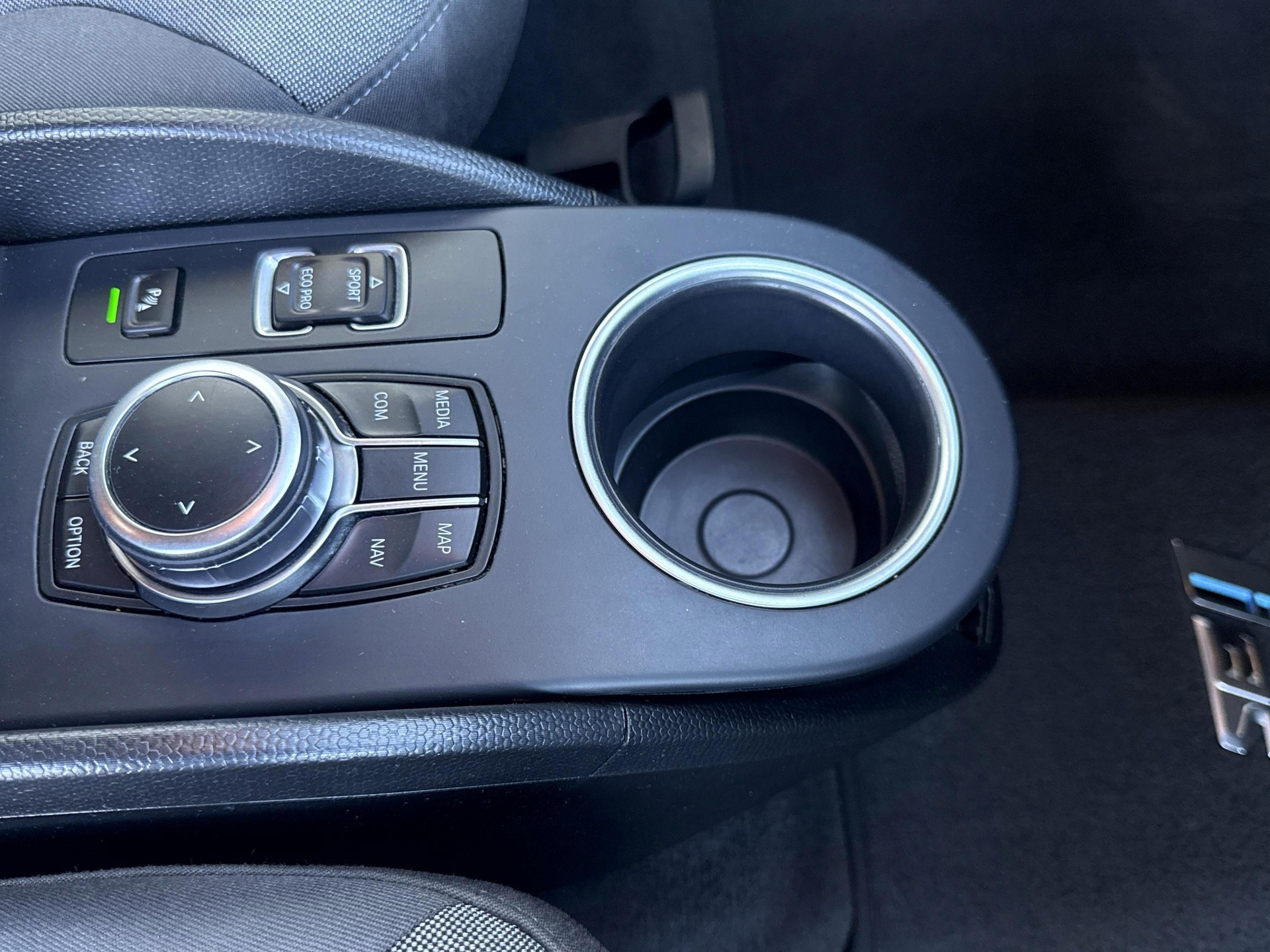 BMW i3s (120Ah)-image-21