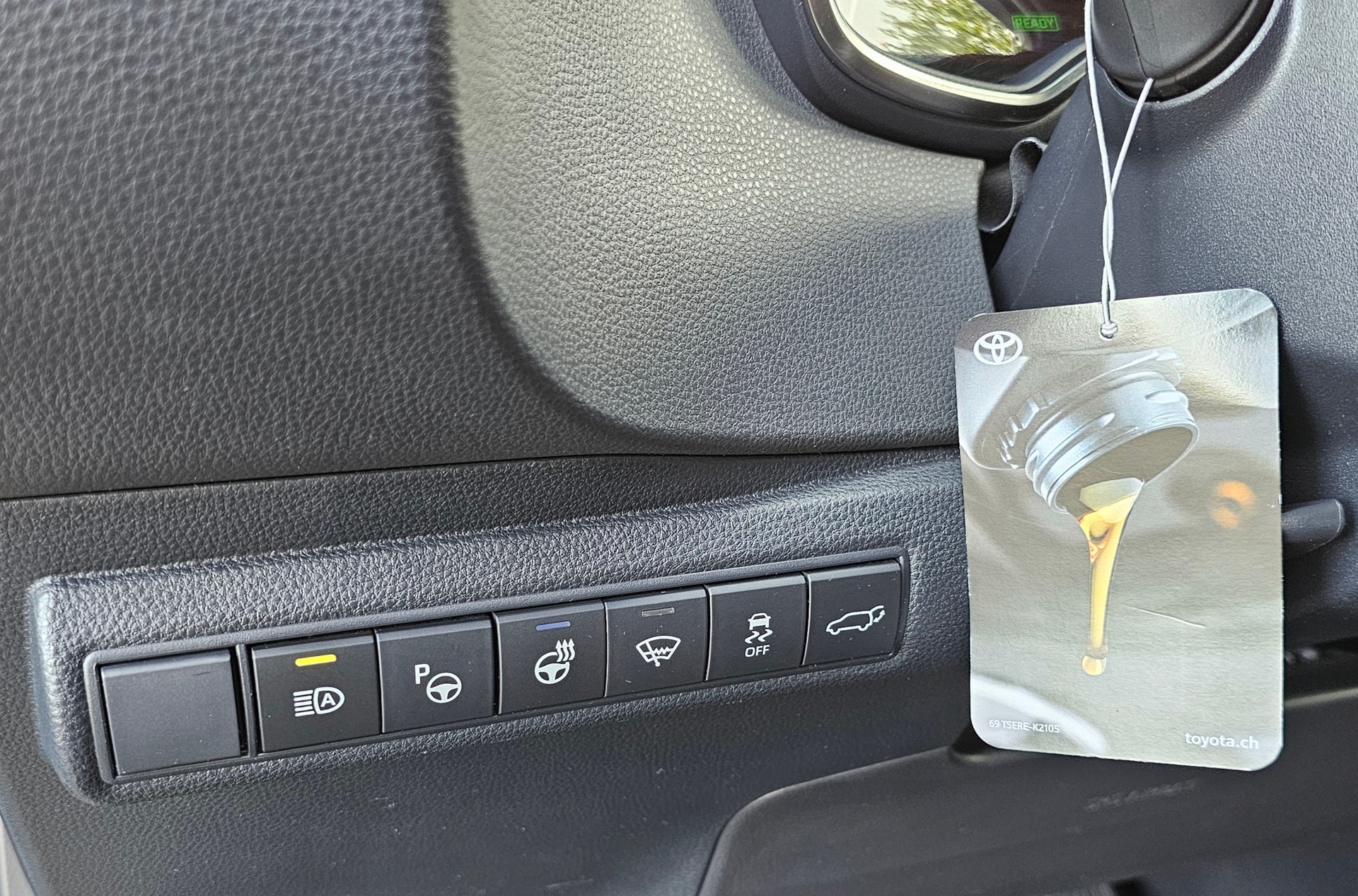TOYOTA Corolla Touring Sports 2.0 HSD Premium e-CVT-image-10