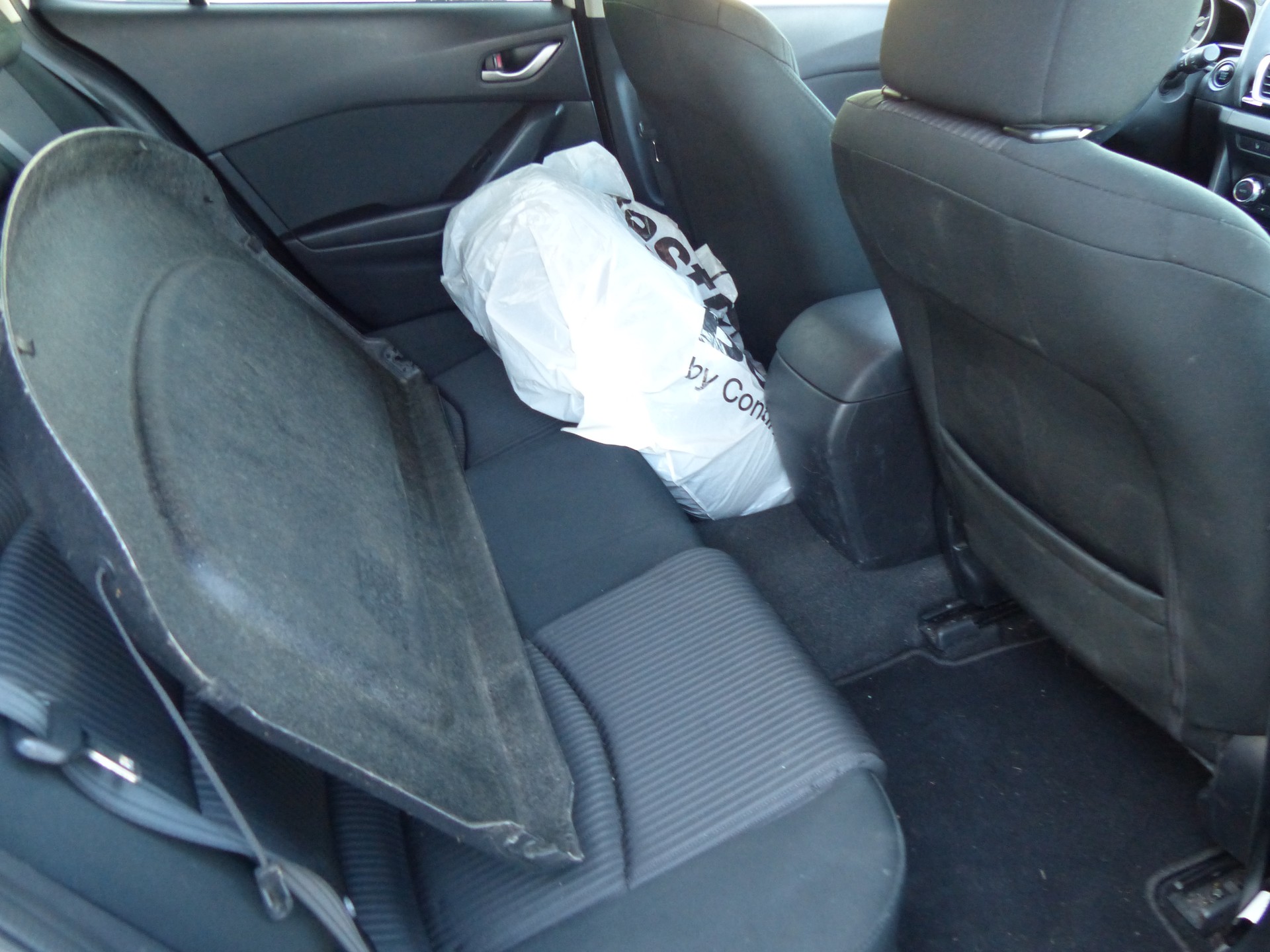 MAZDA 3 2.0 16V Ambition-image-11