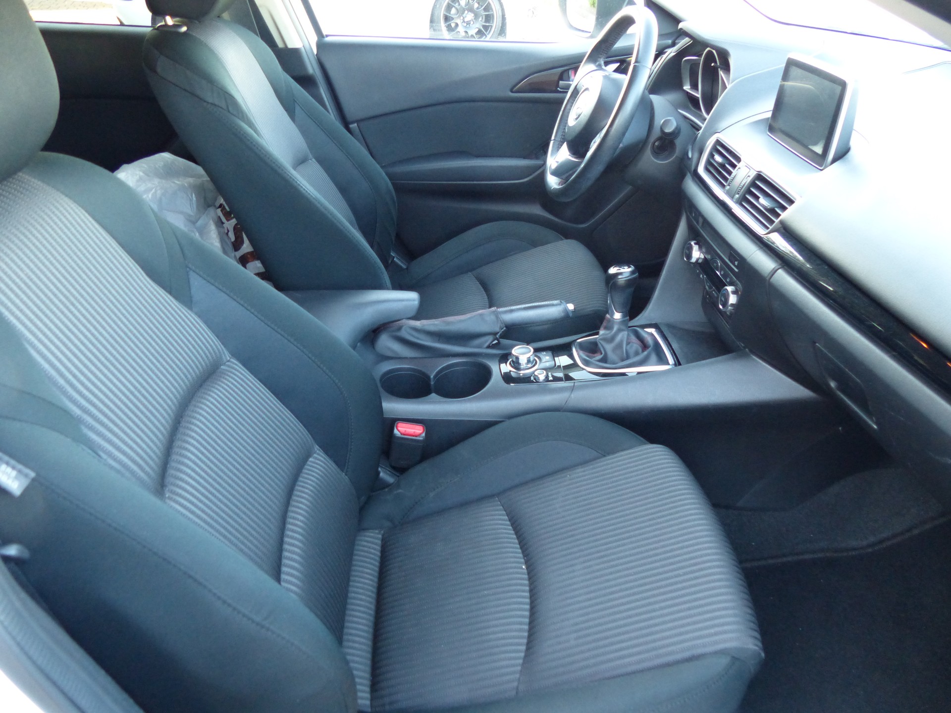 MAZDA 3 2.0 16V Ambition-image-12