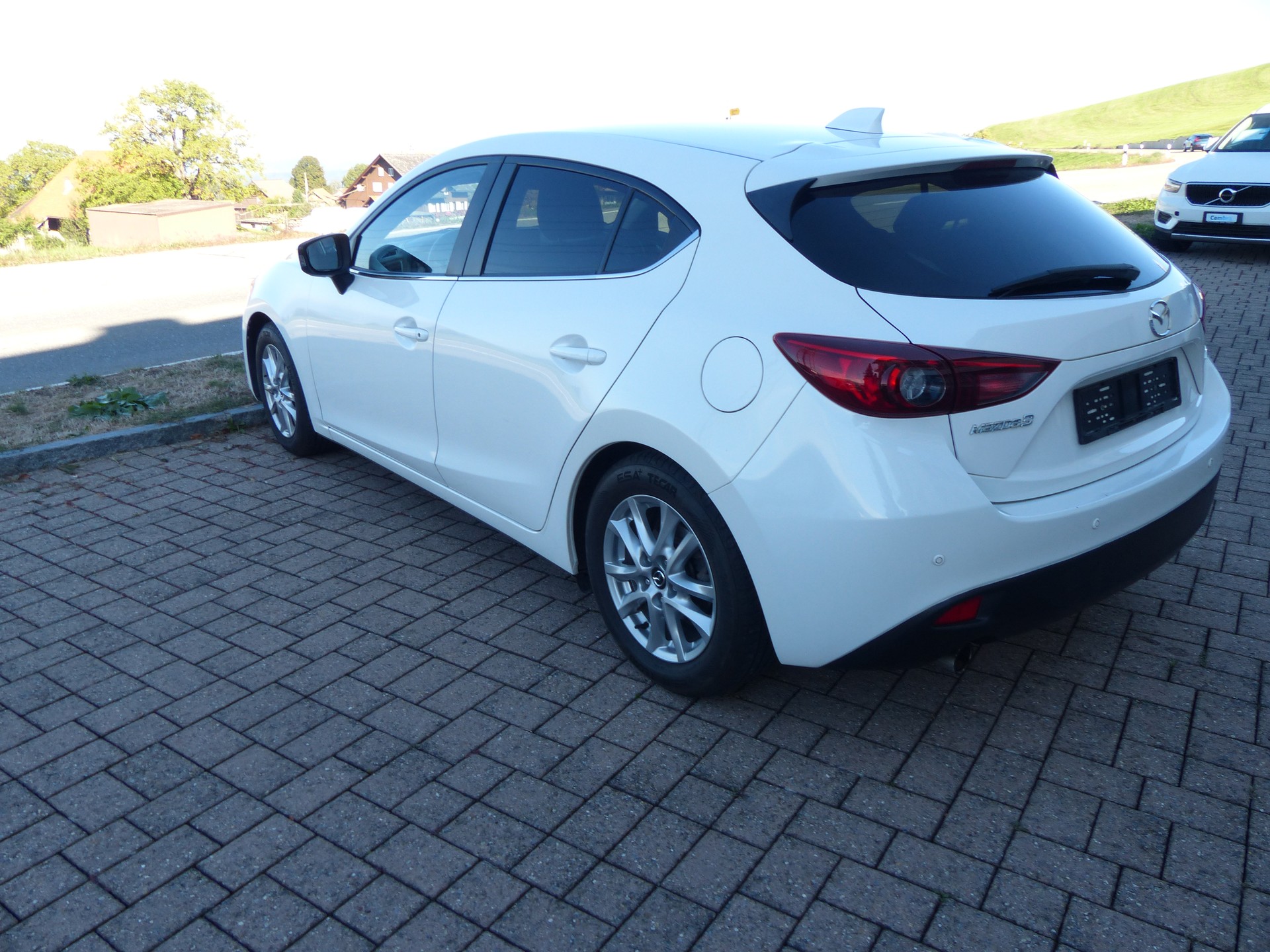 MAZDA 3 2.0 16V Ambition-image-10