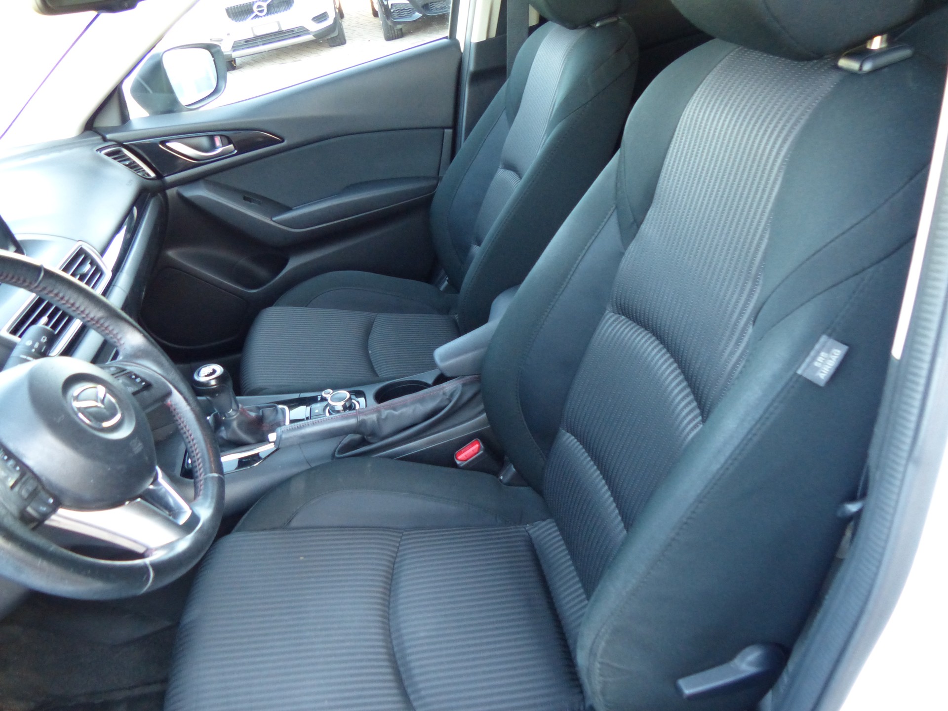 MAZDA 3 2.0 16V Ambition-image-15