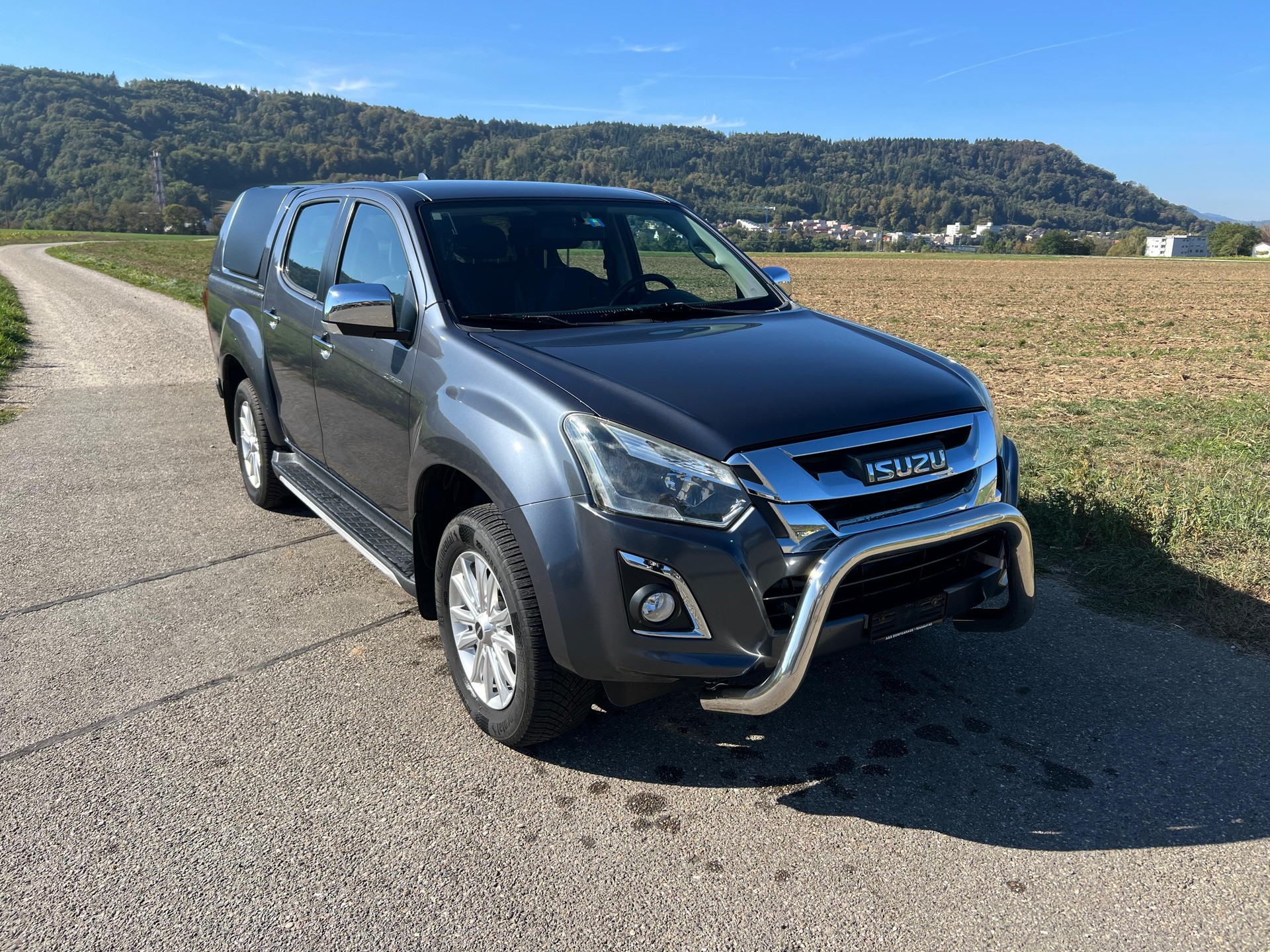 ISUZU D-MAX 1.9 Crew Cab Quasar 4x4 A-image-6