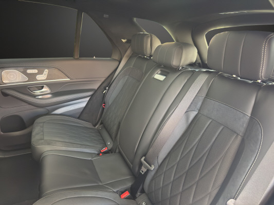 MERCEDES-BENZ GLE 63 S AMG 4Matic+-image-10