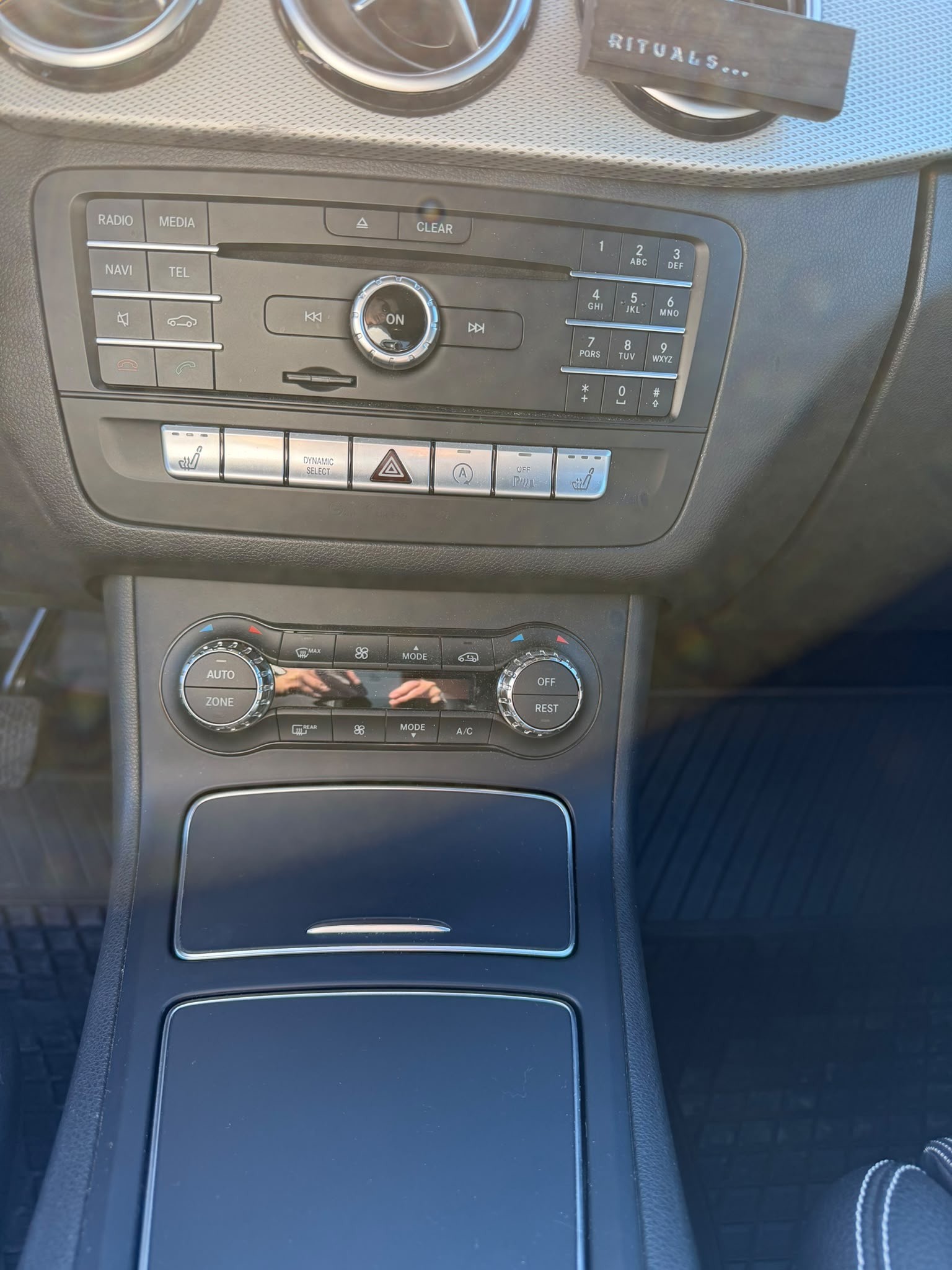 MERCEDES-BENZ B 220 Style 4m-image-3