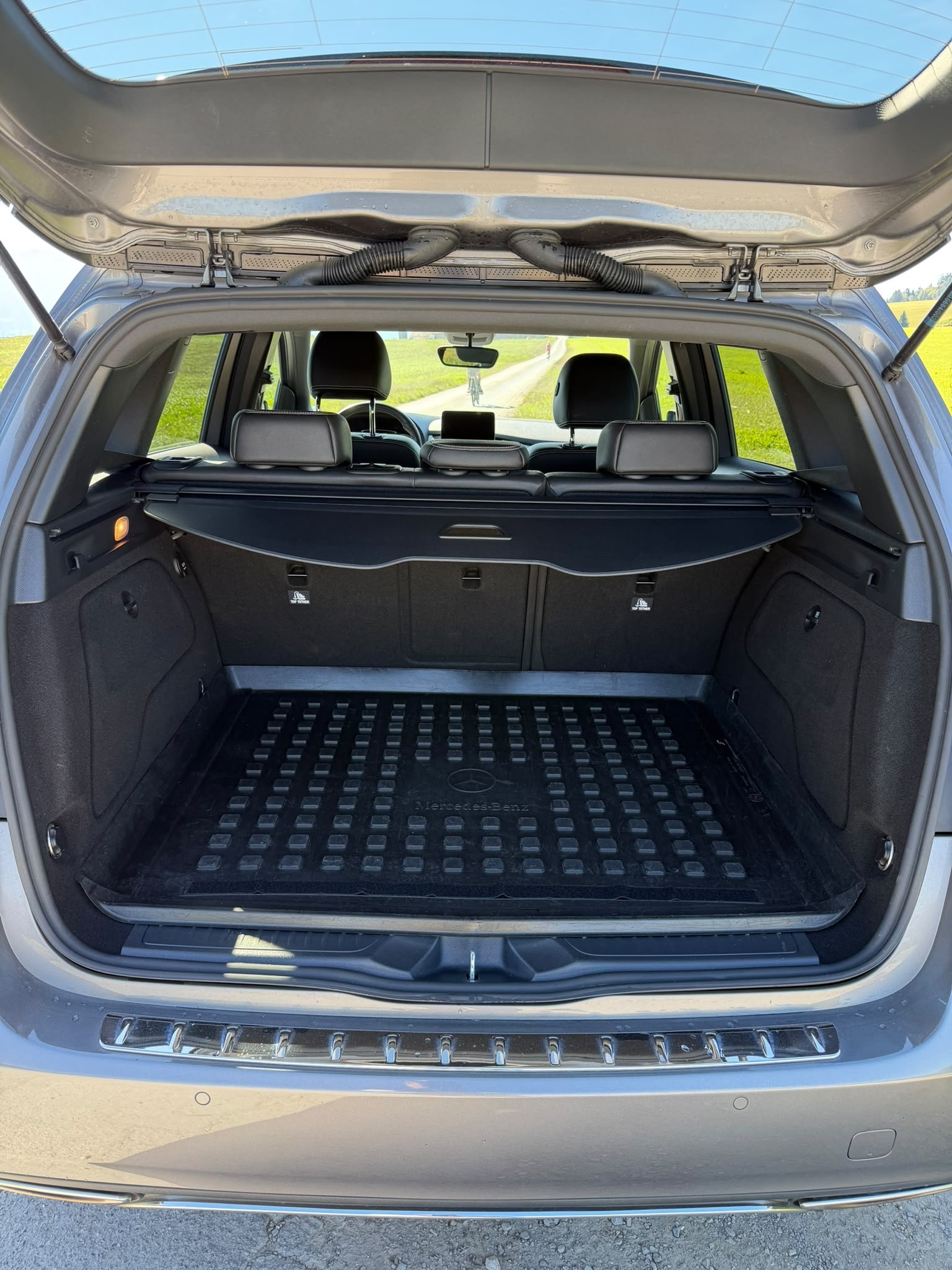 MERCEDES-BENZ B 220 Style 4m-image-5