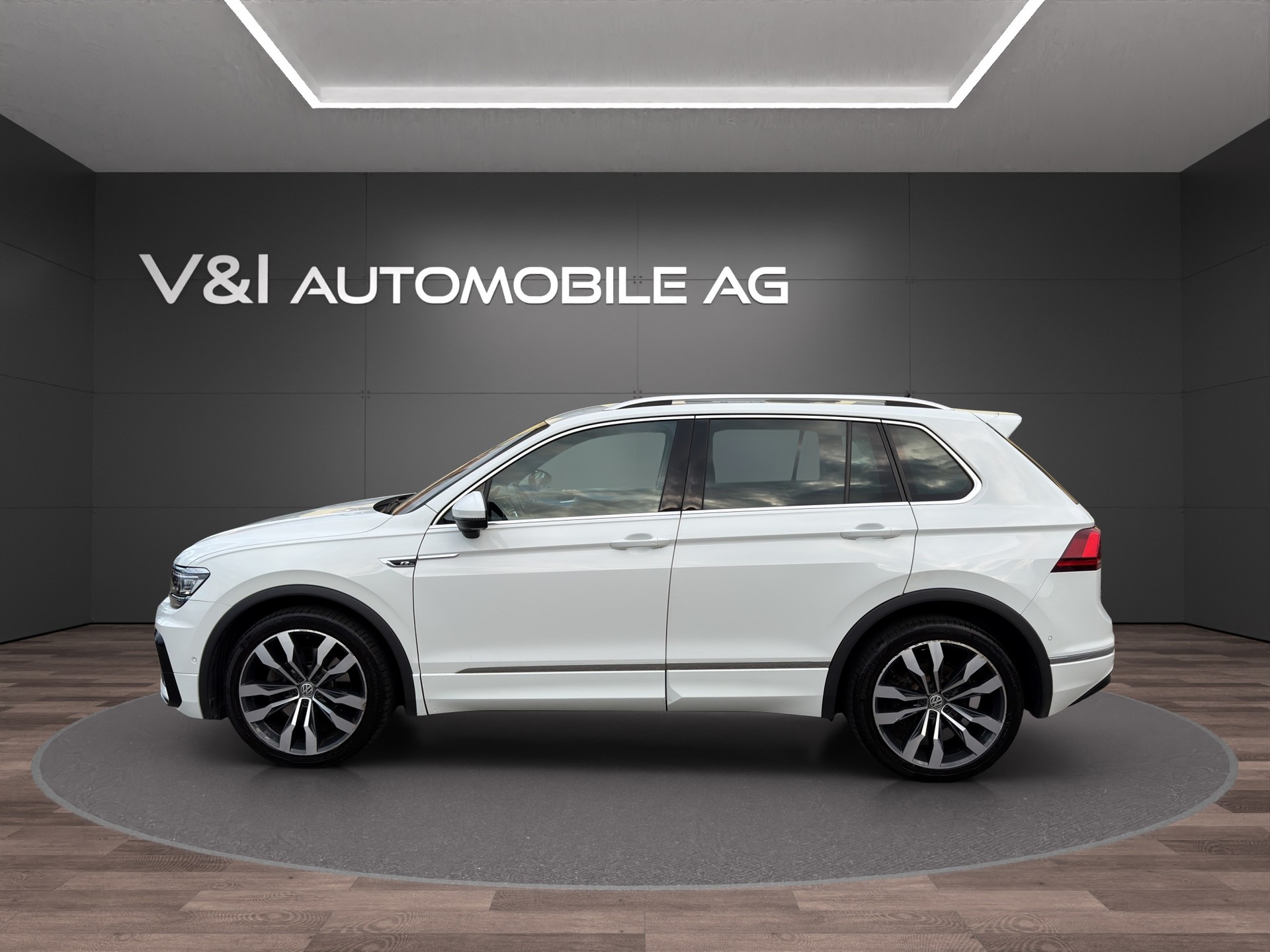 VW Tiguan 2.0 TDI SCR Highline 4Motion DSG-image-7