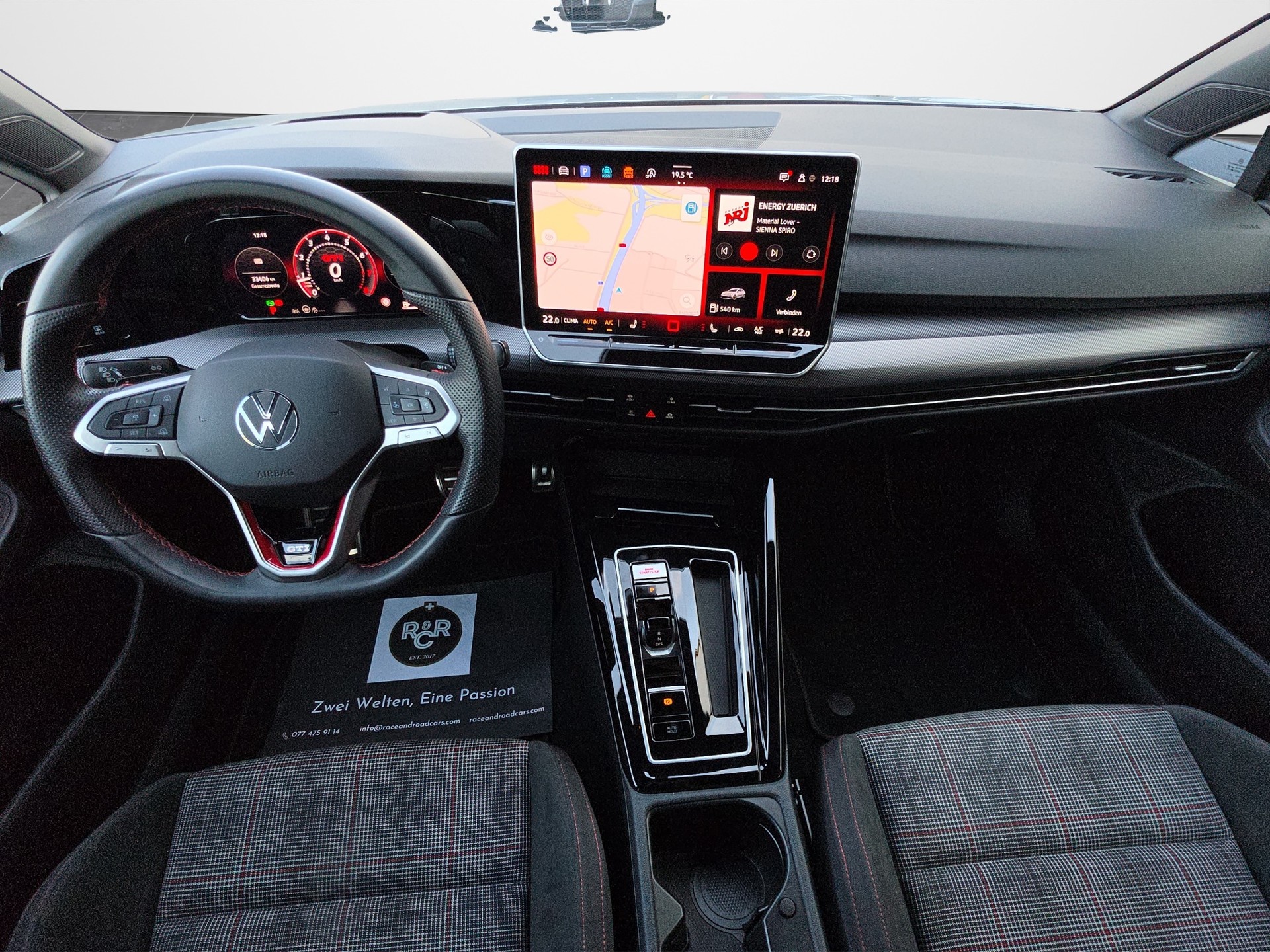 VW Golf VIII 2.0 TSI GTI DSG-image-17