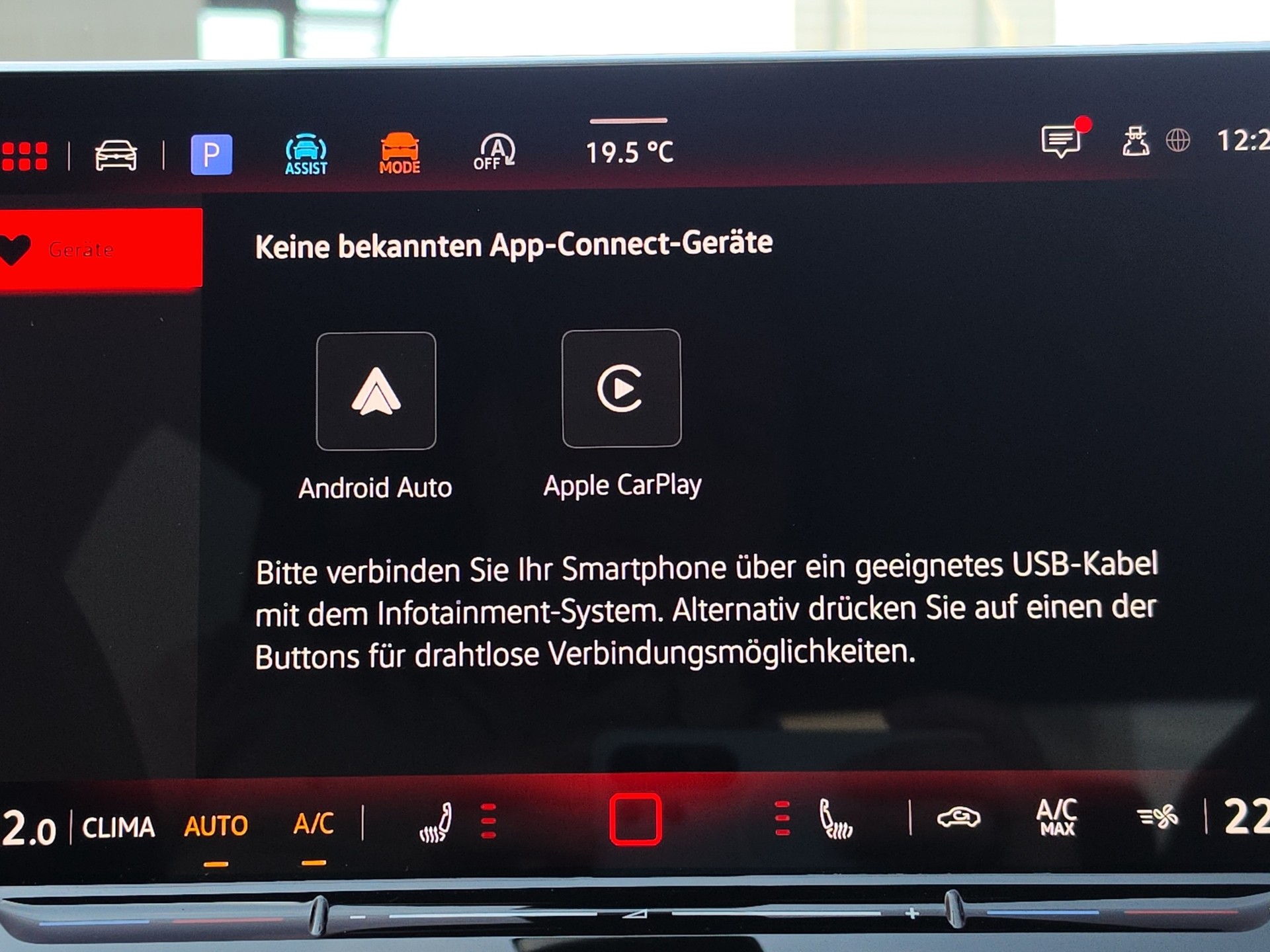 VW Golf VIII 2.0 TSI GTI DSG-image-28