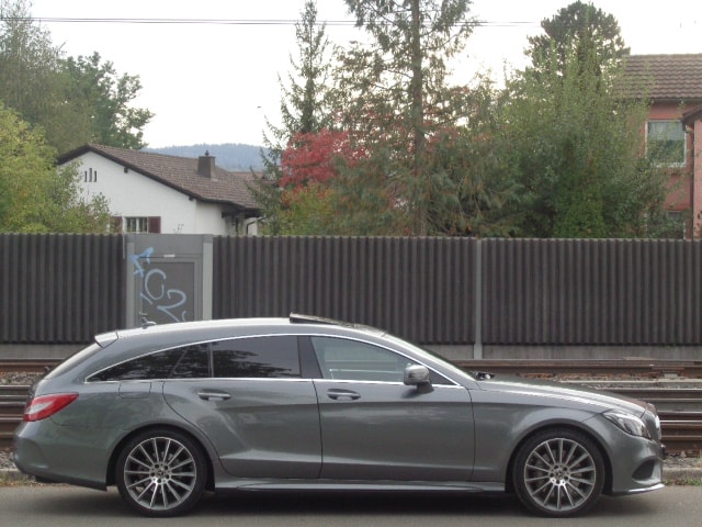 MERCEDES-BENZ CLS Shooting Brake 350 d 4Matic 9G-Tronic-image-14