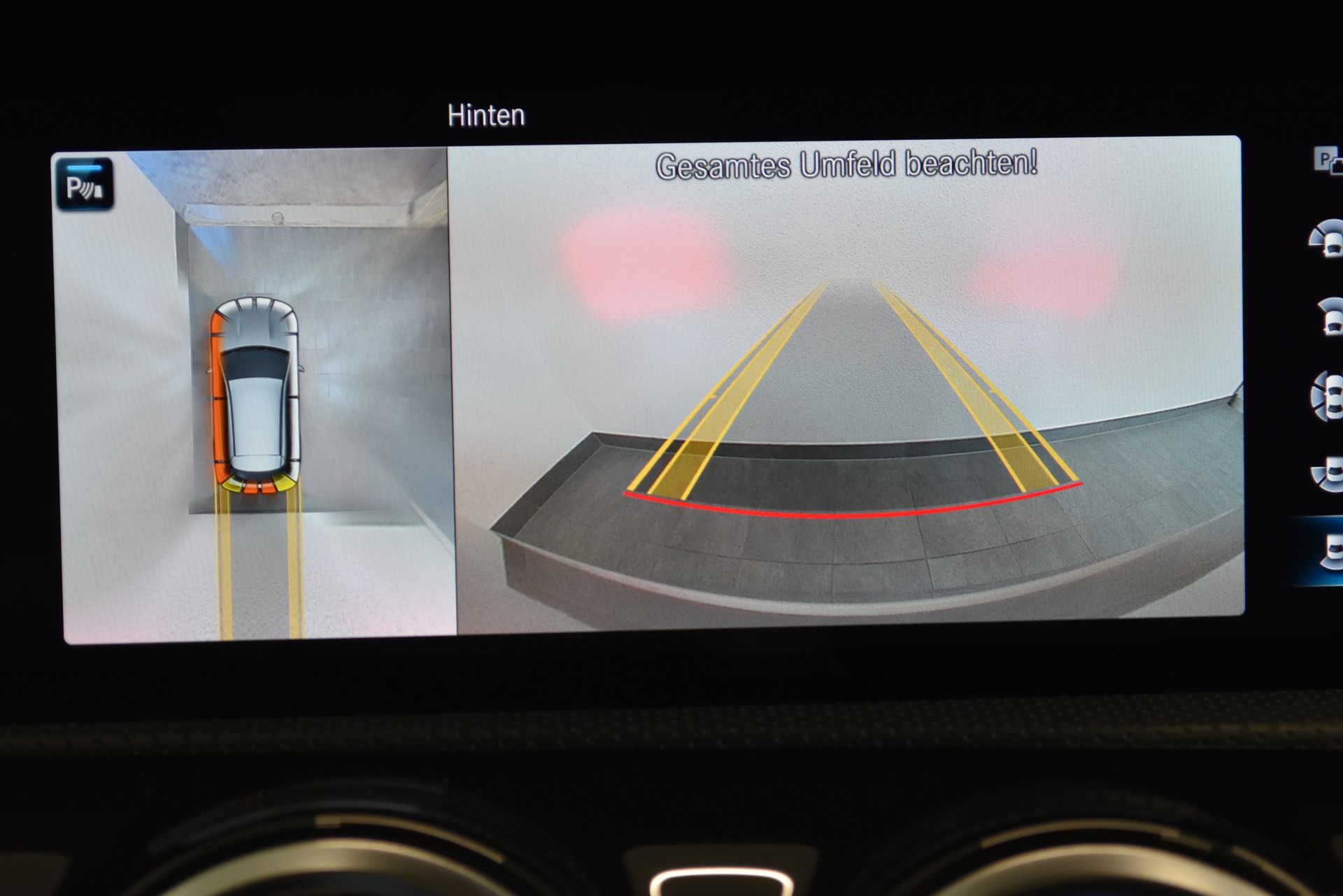 MERCEDES-BENZ CLA Shooting Brake 250 4Matic 7G-DCT AMG Line-image-7