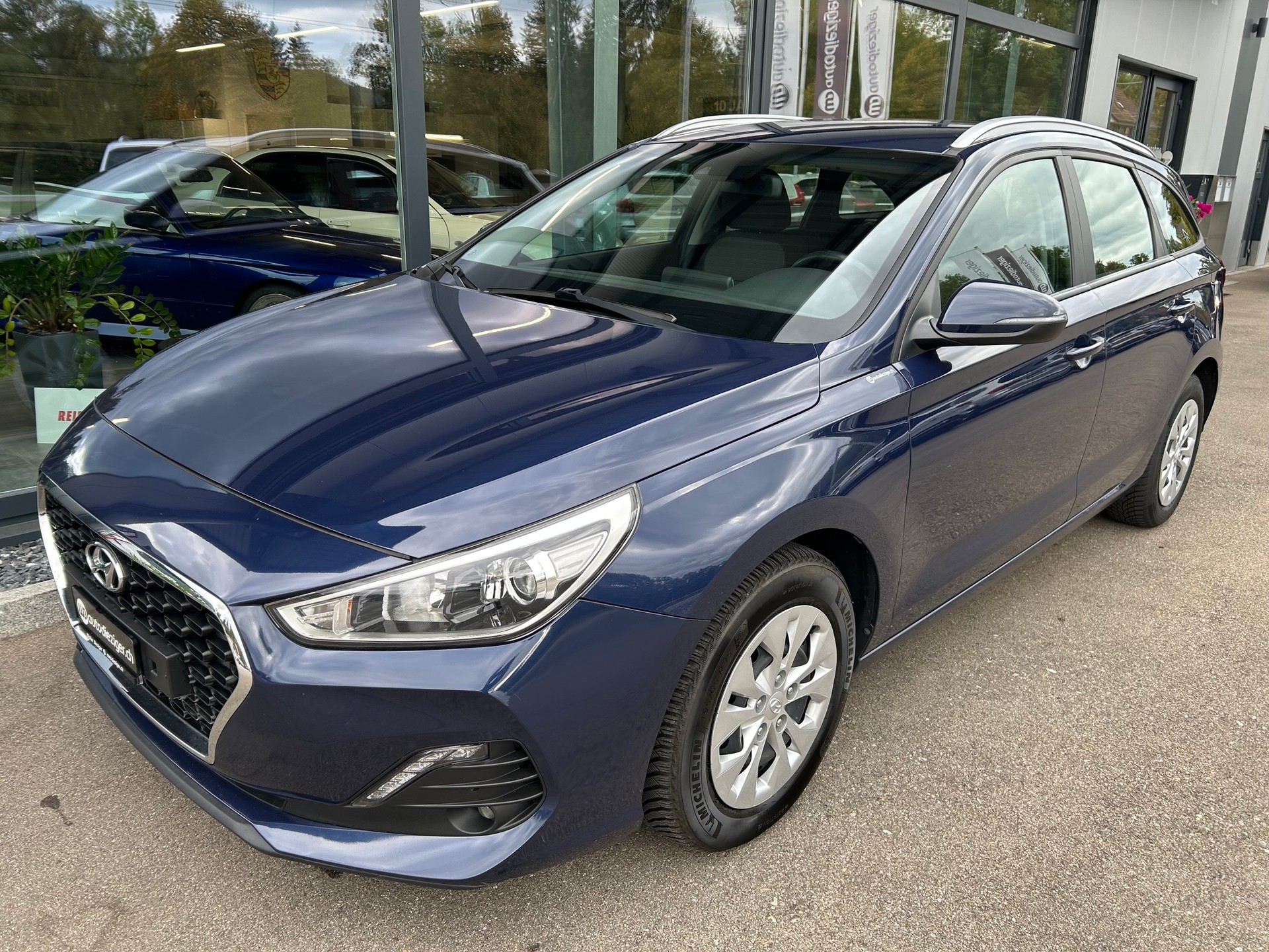 HYUNDAI i30 Wagon 1.6 CRDi Origo-image-3