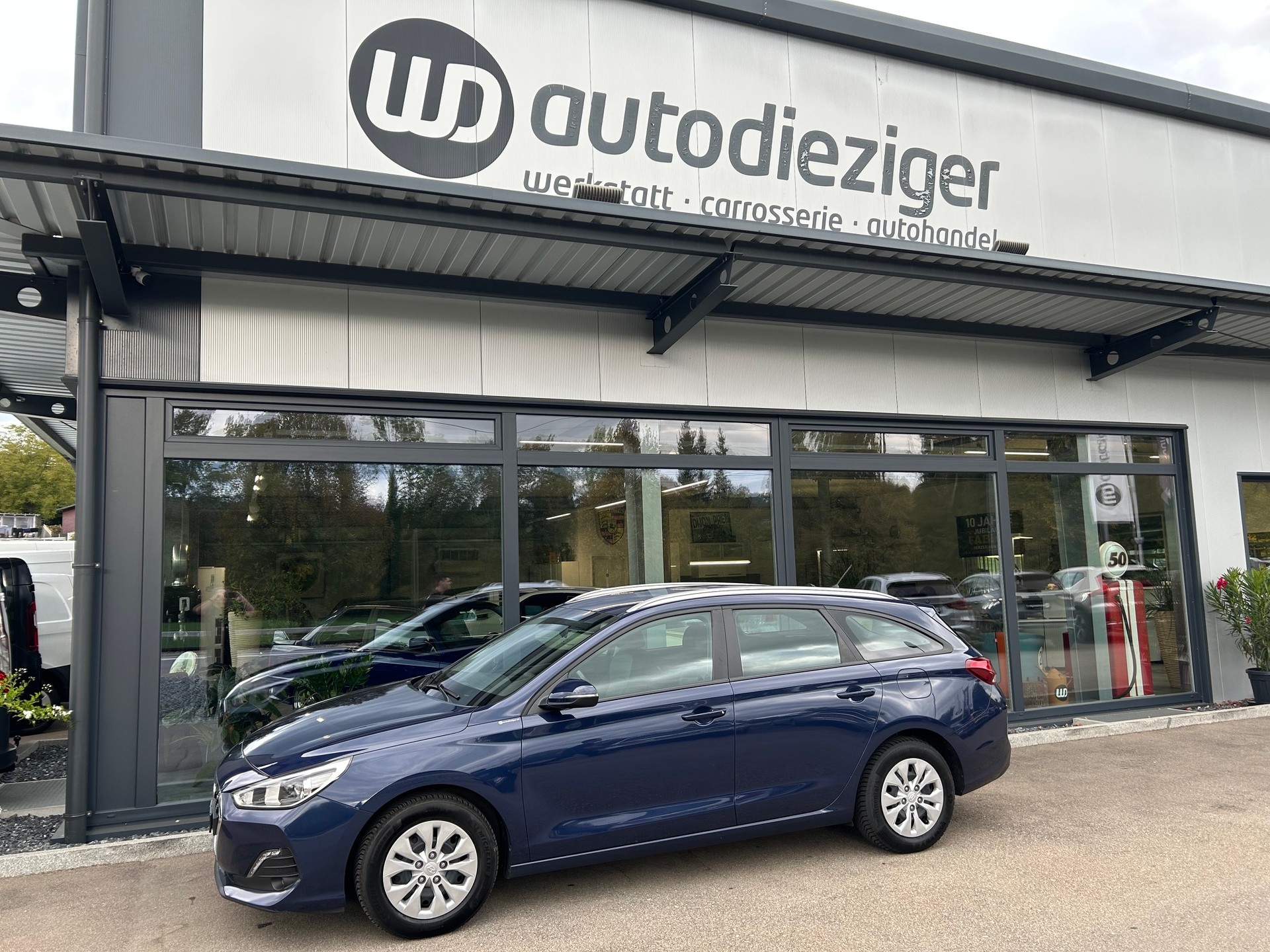 HYUNDAI i30 Wagon 1.6 CRDi Origo-image-0